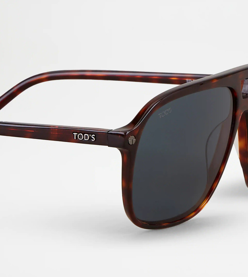 SUNGLASSES - BROWN 4
