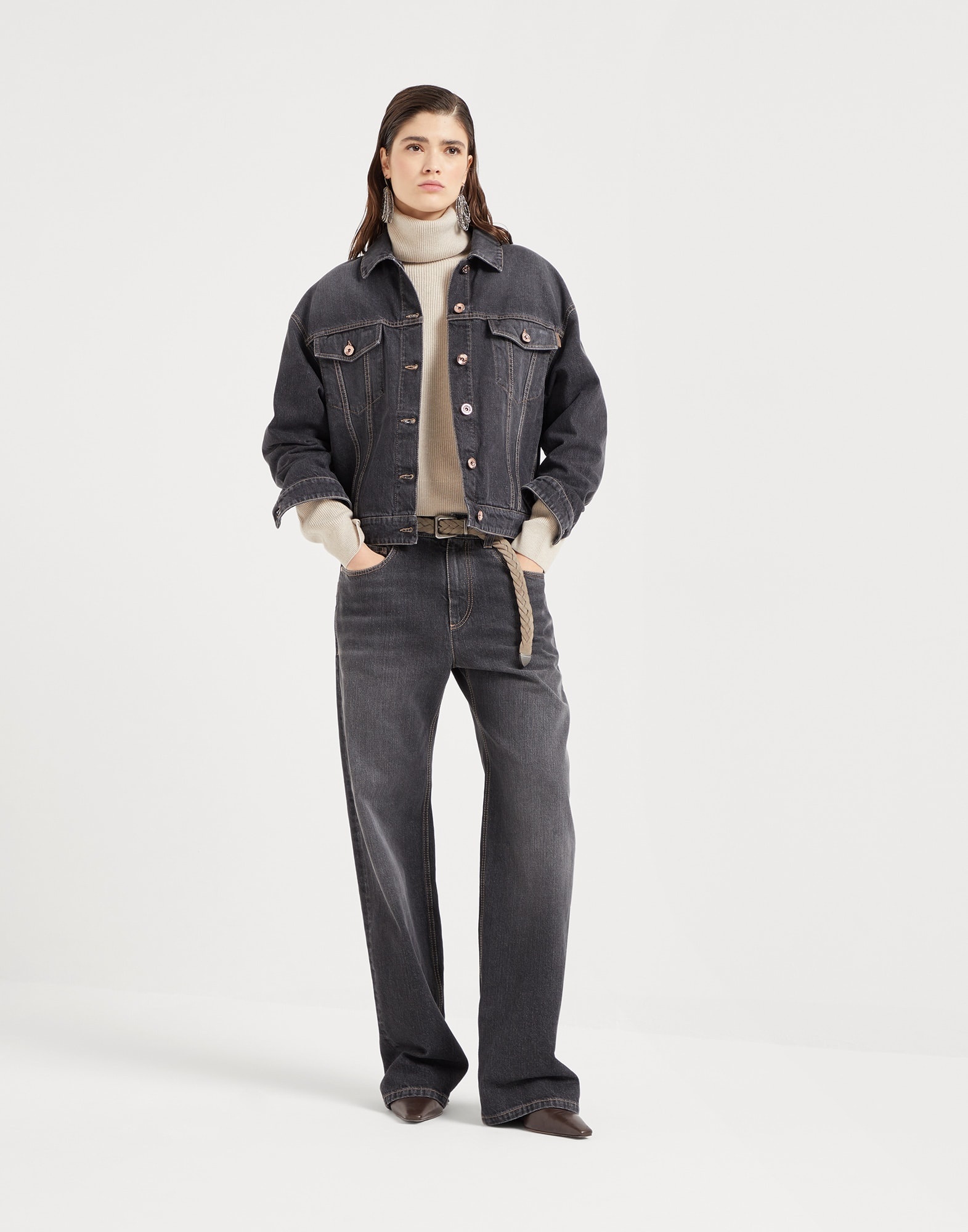 Authentic denim jacket with shiny tab - 5