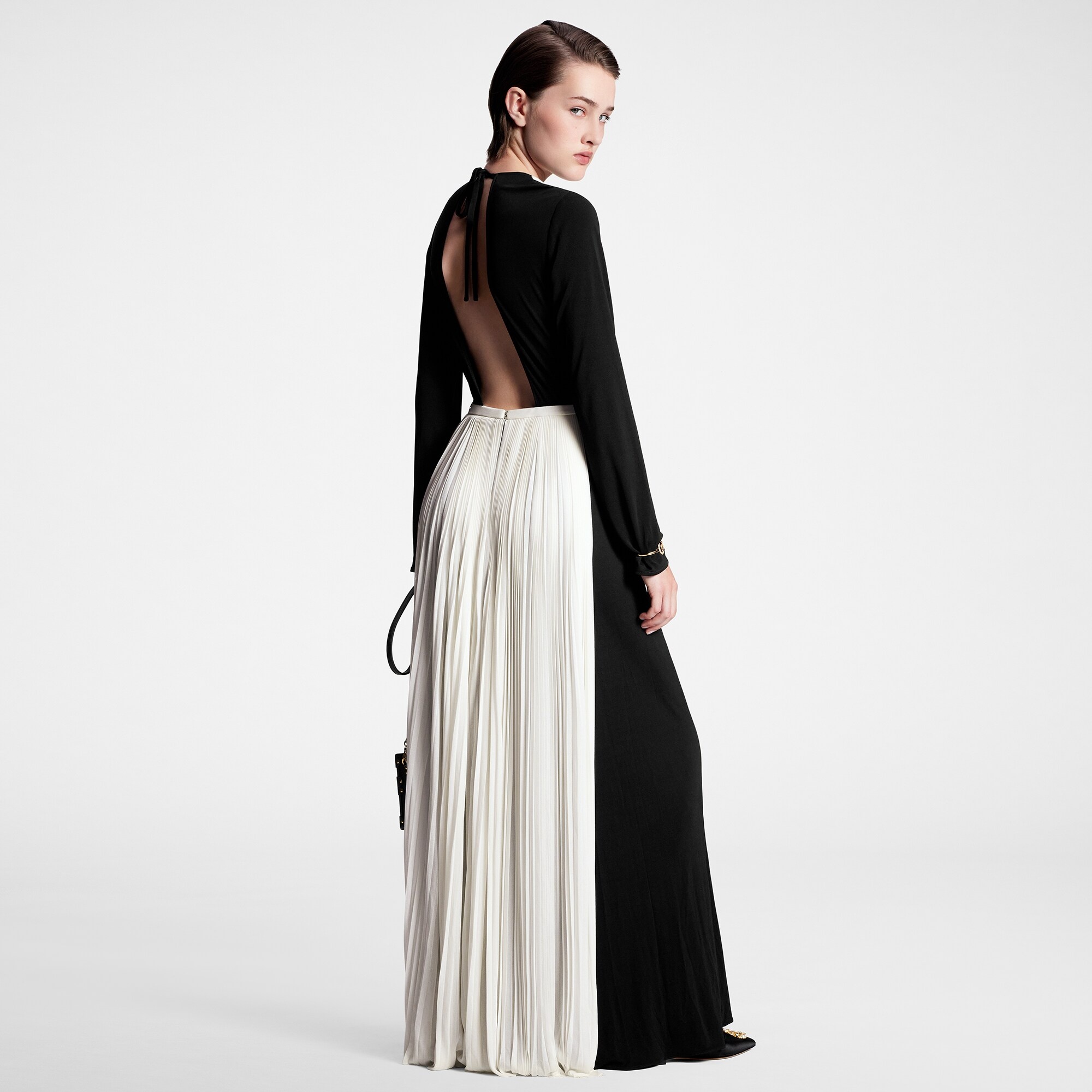 Graphic Pleated Accent Gown - 5
