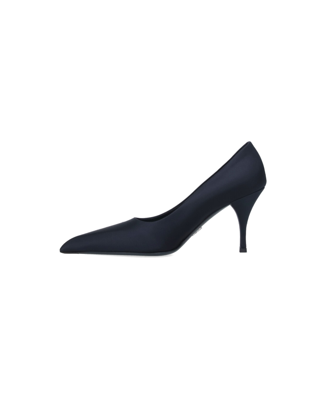 Pumps With Logo - 3