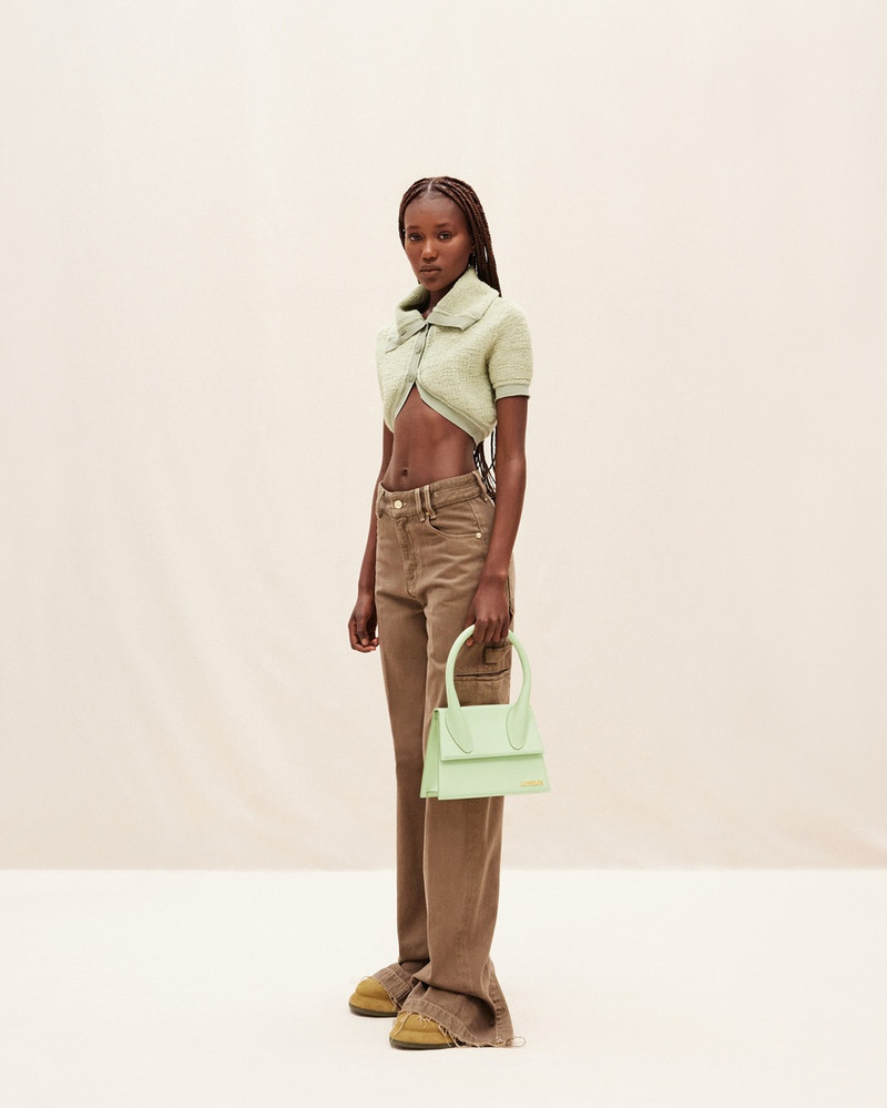 JACQUEMUS Le grand Chiquito outlook