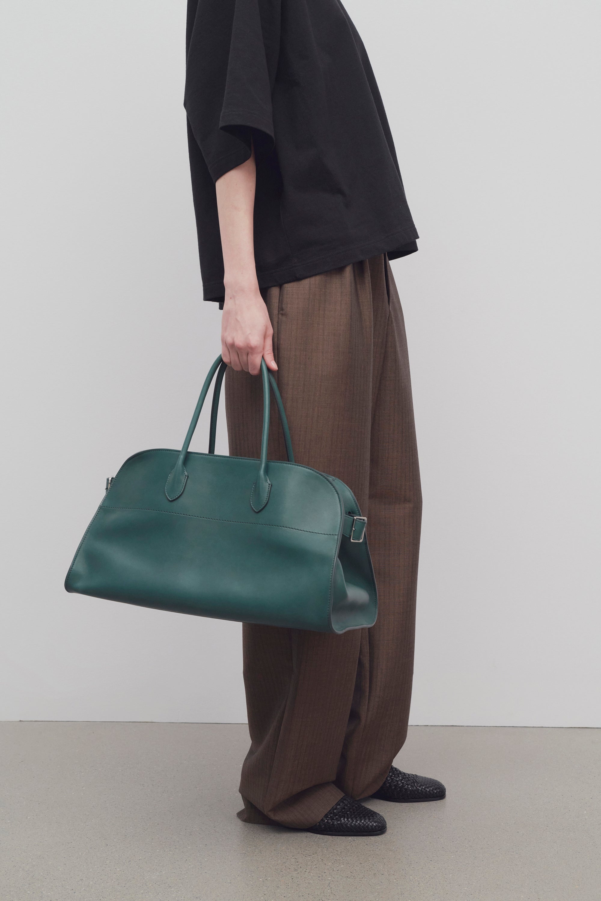 EW Margaux Bag in Leather - 4