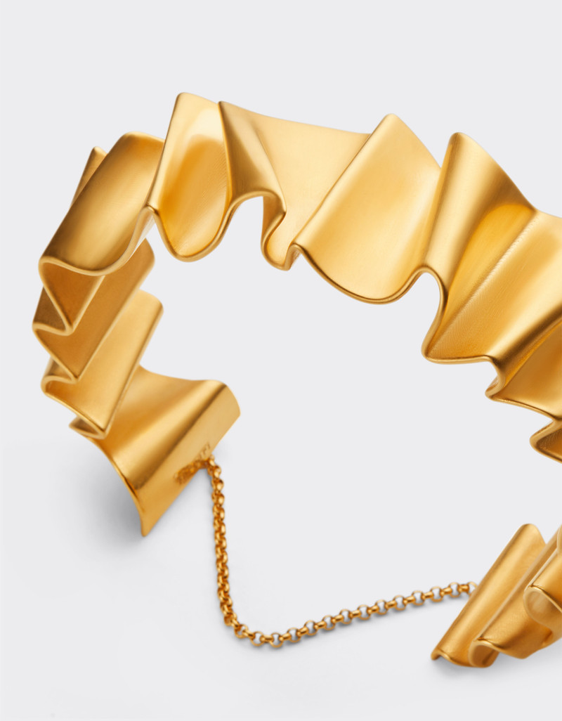 Brass choker with satin gold finish 3