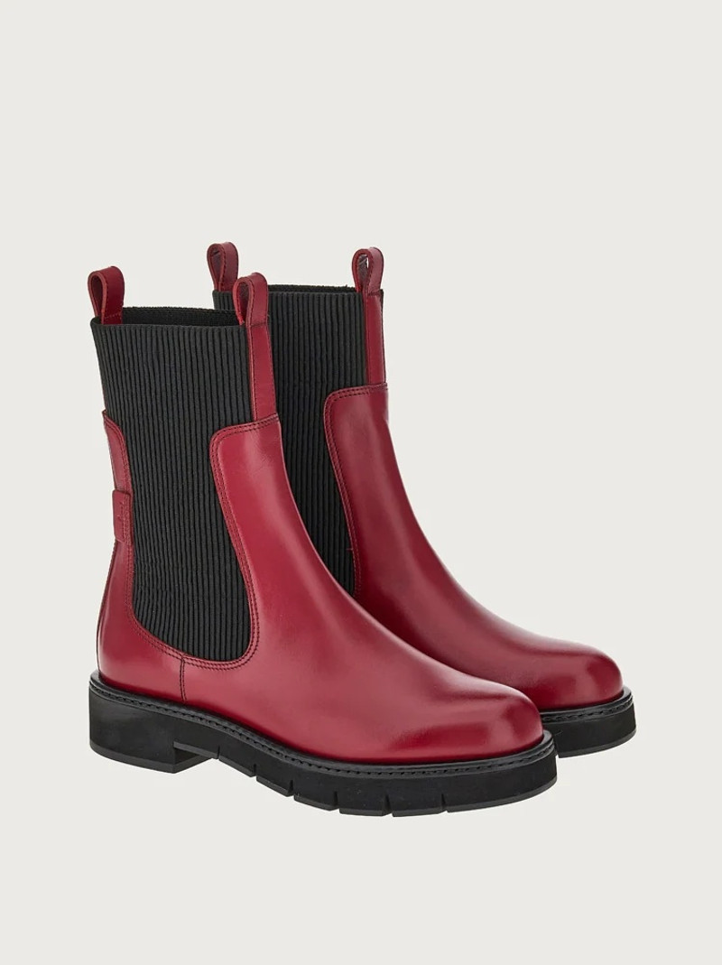 CHELSEA BOOT 6