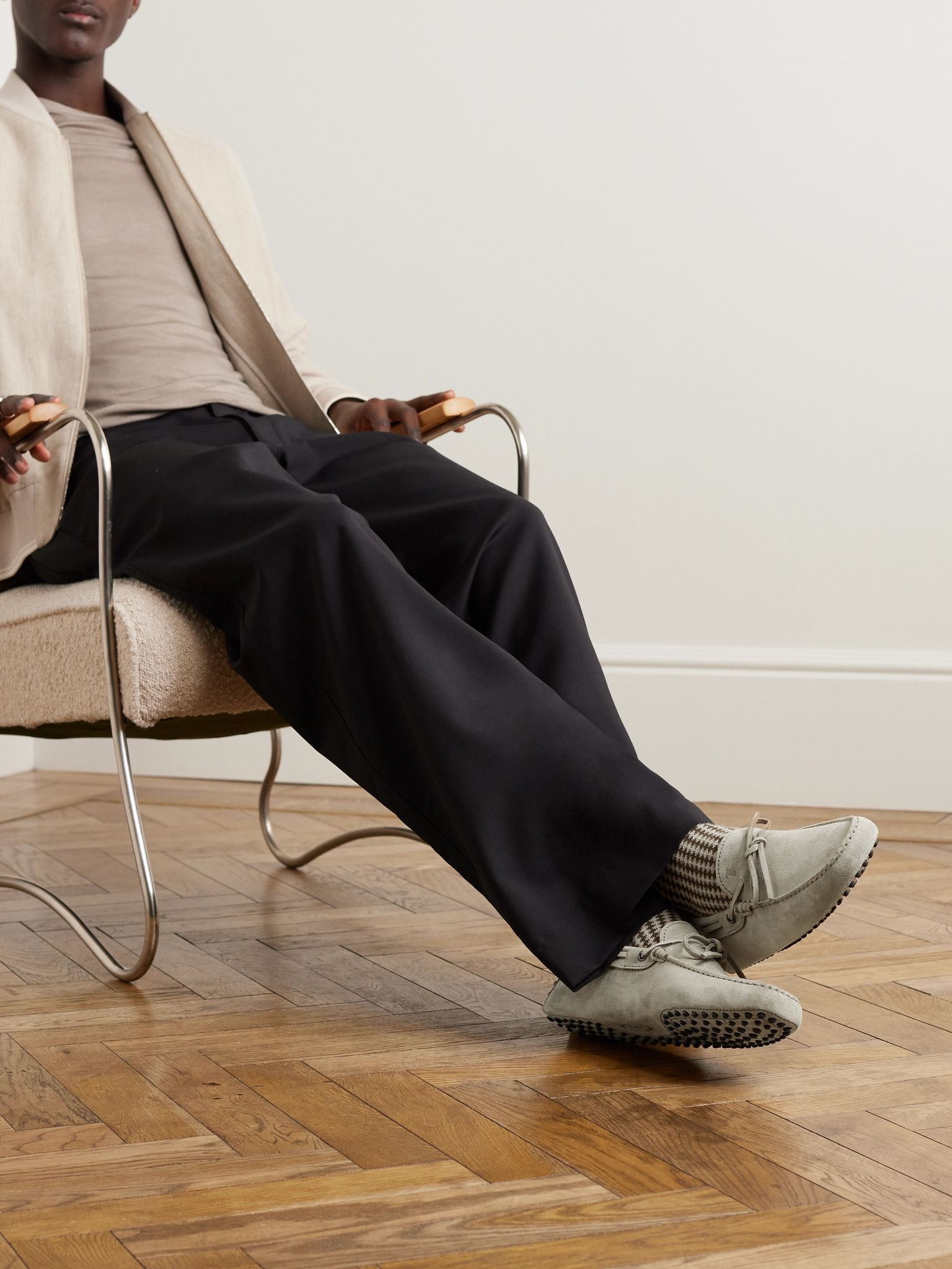 Gommino Suede Driving Shoes Taupe - 2