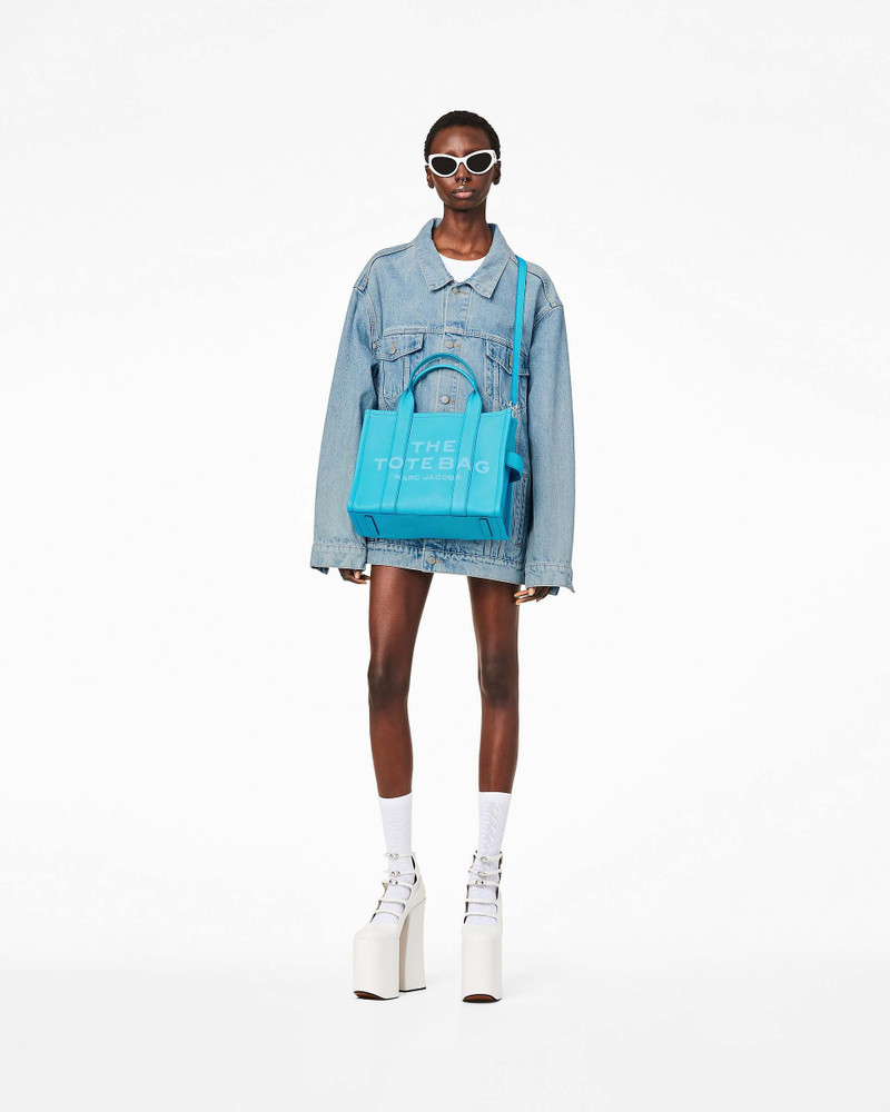 Marc Jacobs THE LEATHER MEDIUM TOTE BAG outlook