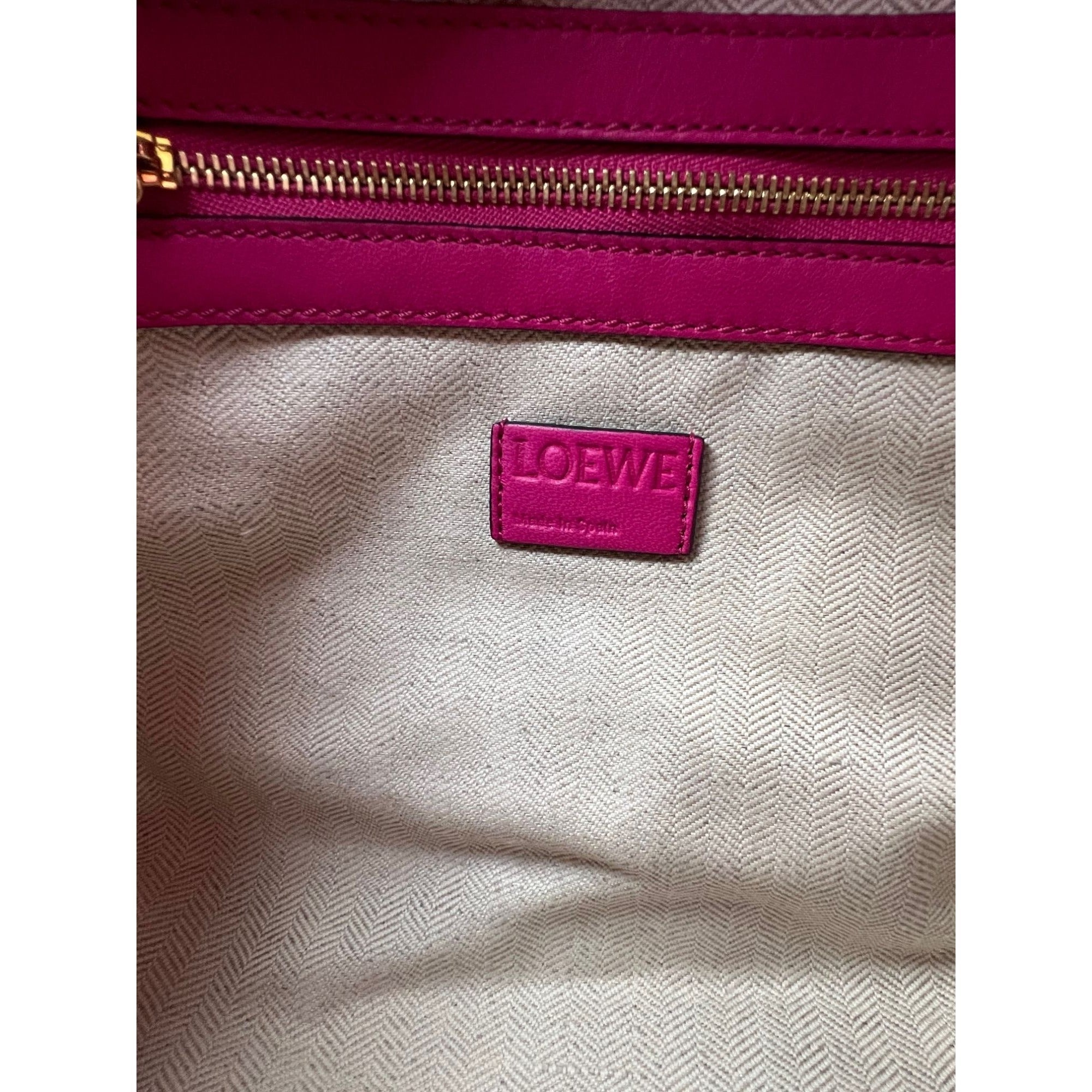 Loewe Nappa Pink Flamenco Medium Knot Shoulder Bag - 12