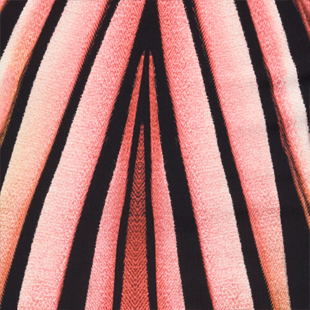 Sheath Dress With Ray Of Pink Print - 5