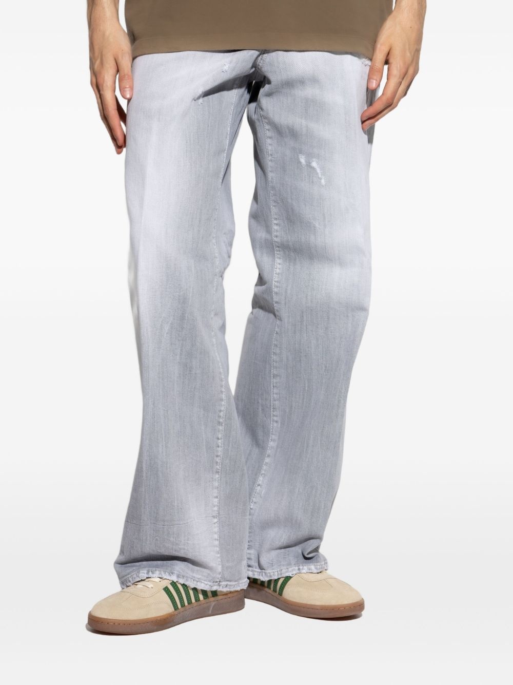 faded jeans - 3