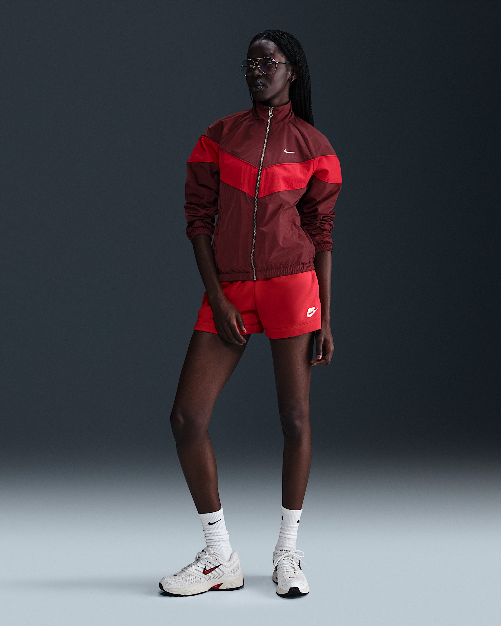 Nike Windrunner Women's Loose UV Woven Full-Zip Jacket - 4
