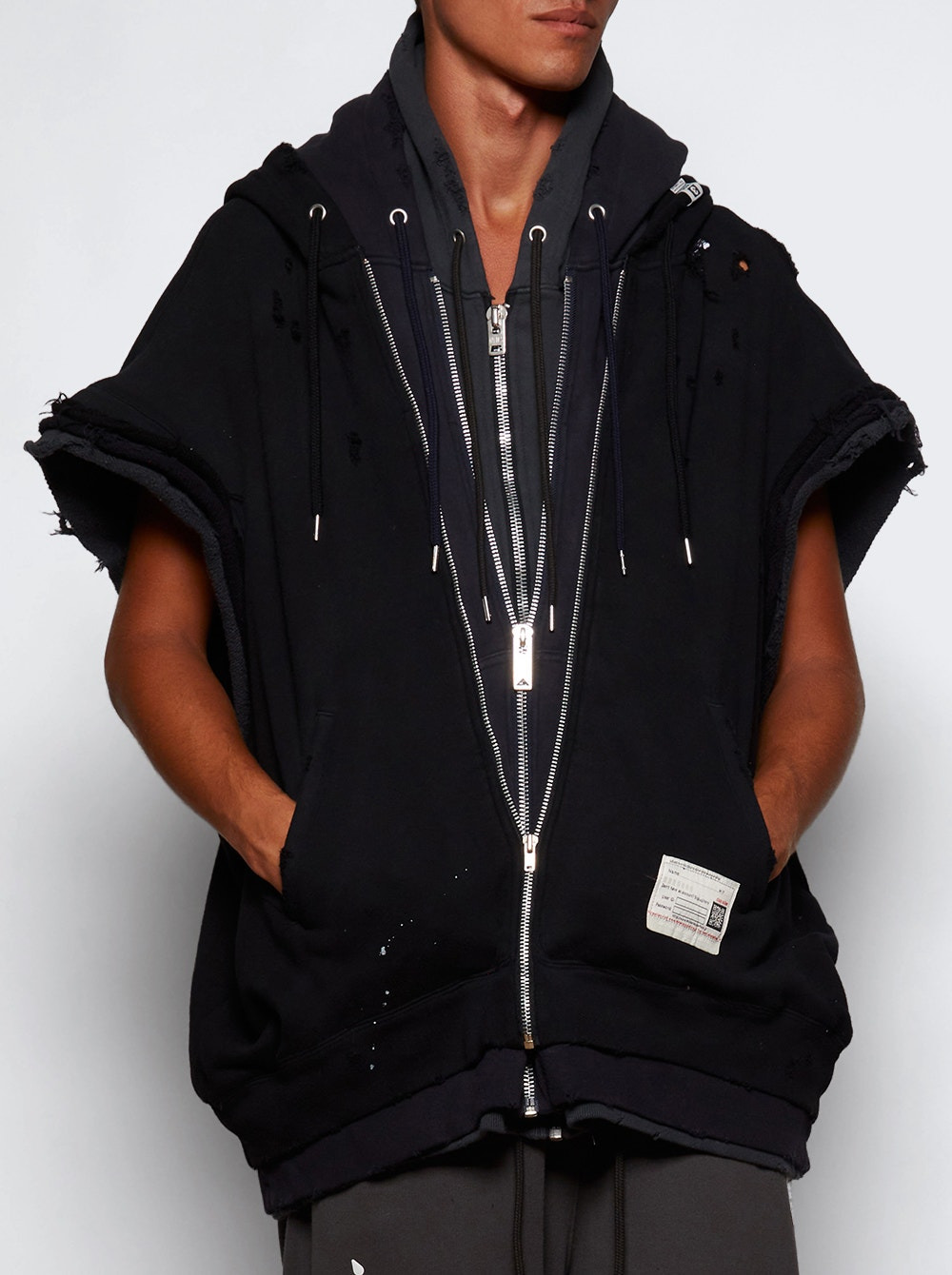 Triple Layered No Sleeve Parka Black - 2