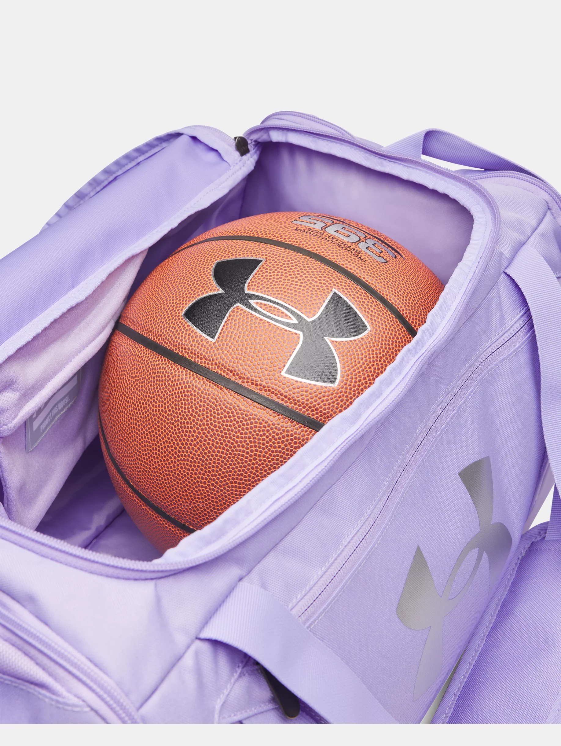 UA Undeniable 5.0 Small - 3
