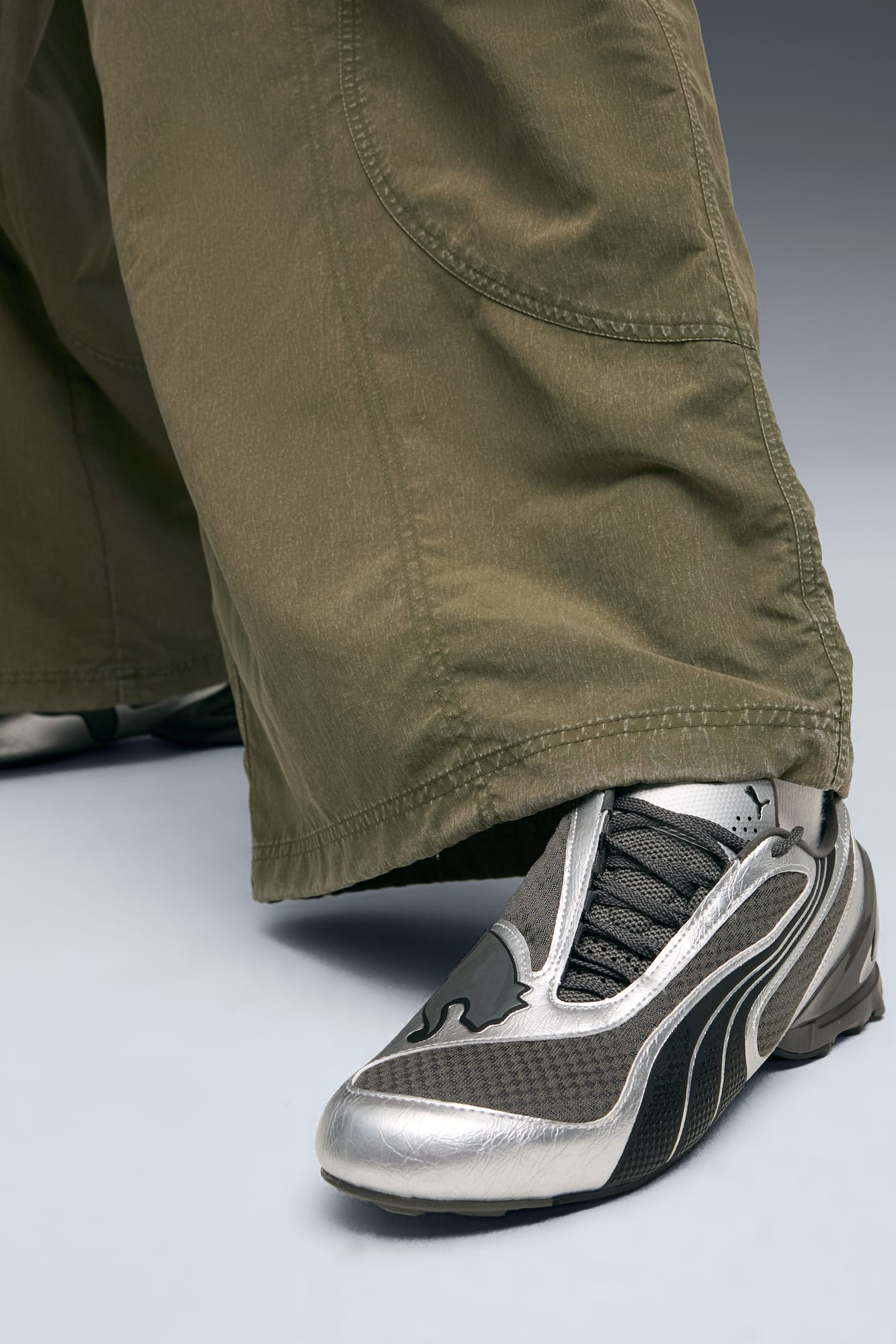 V-S1 Metallic Sneakers Unisex - 3