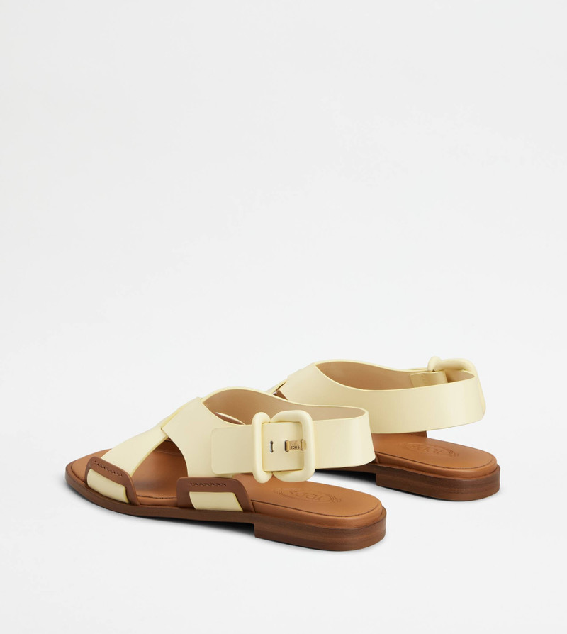 Tod's SANDALS IN LEATHER - YELLOW outlook