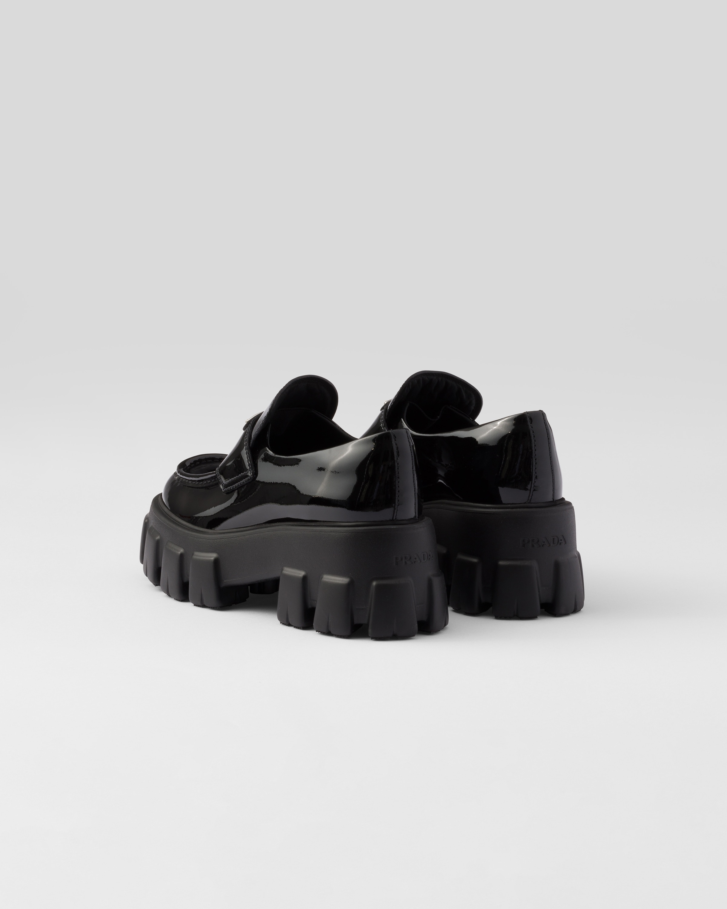 Monolith patent leather loafers - 5