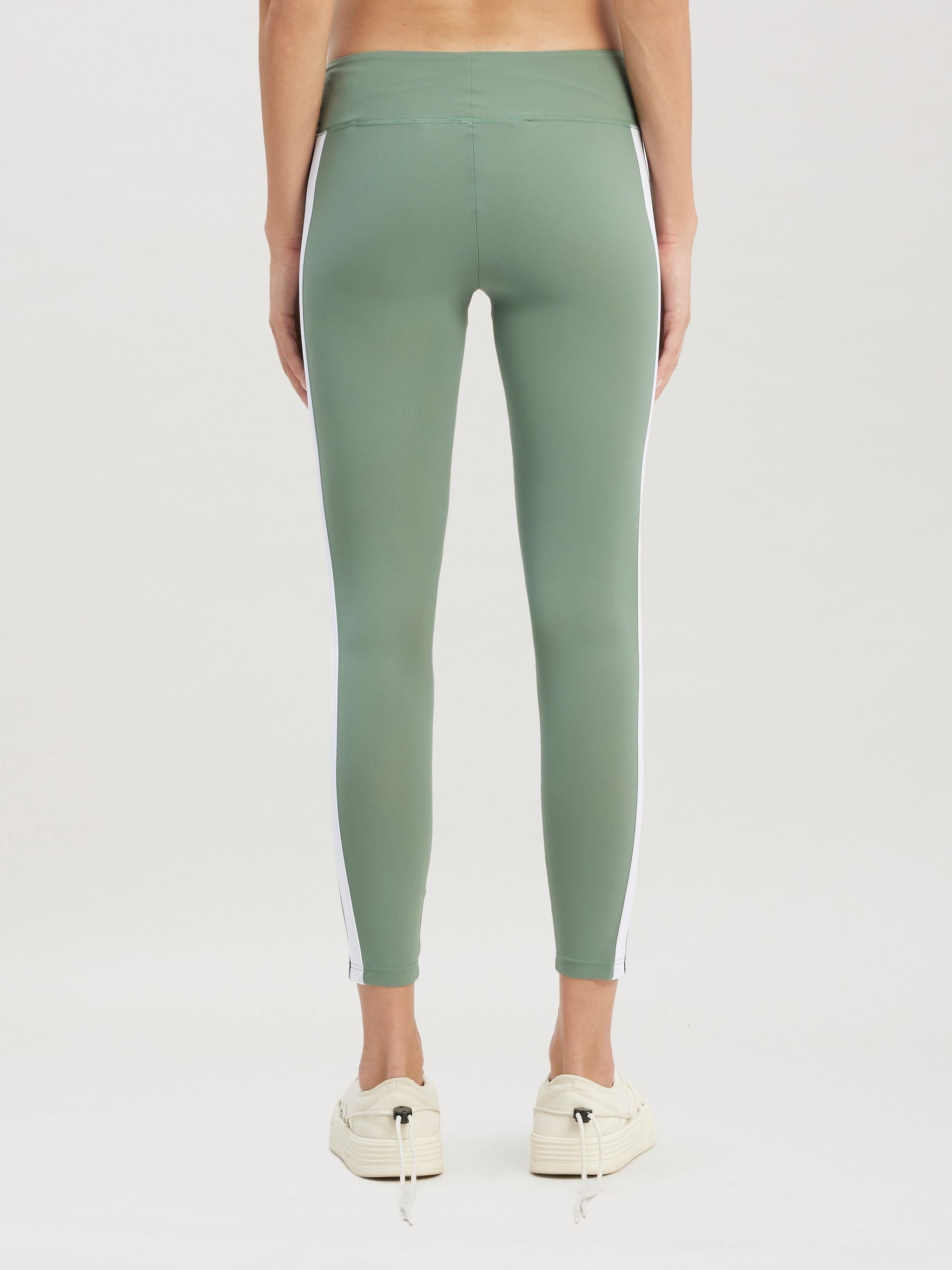 Training Track Leggings - 5