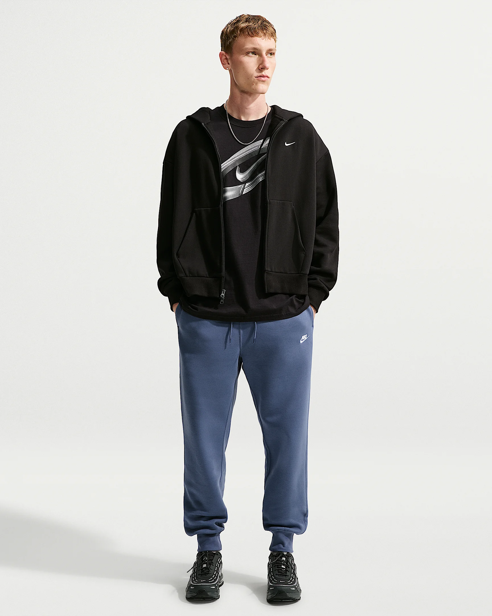 Nike Sportswear Club Men's Joggers - 1