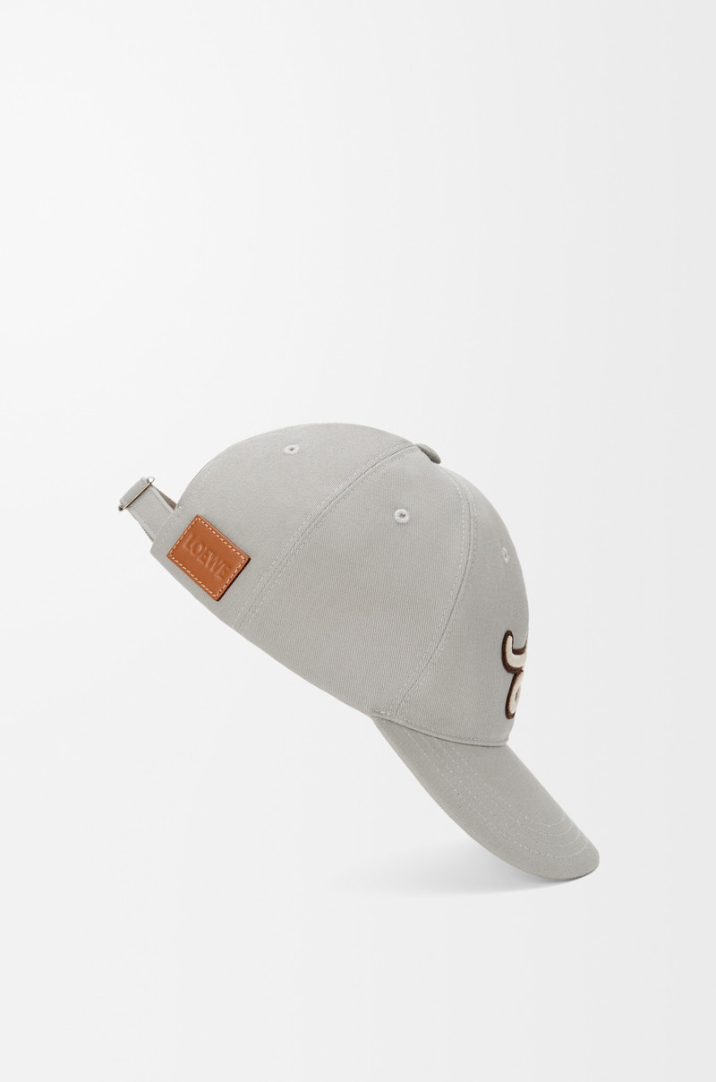 L patch cap in cotton 5