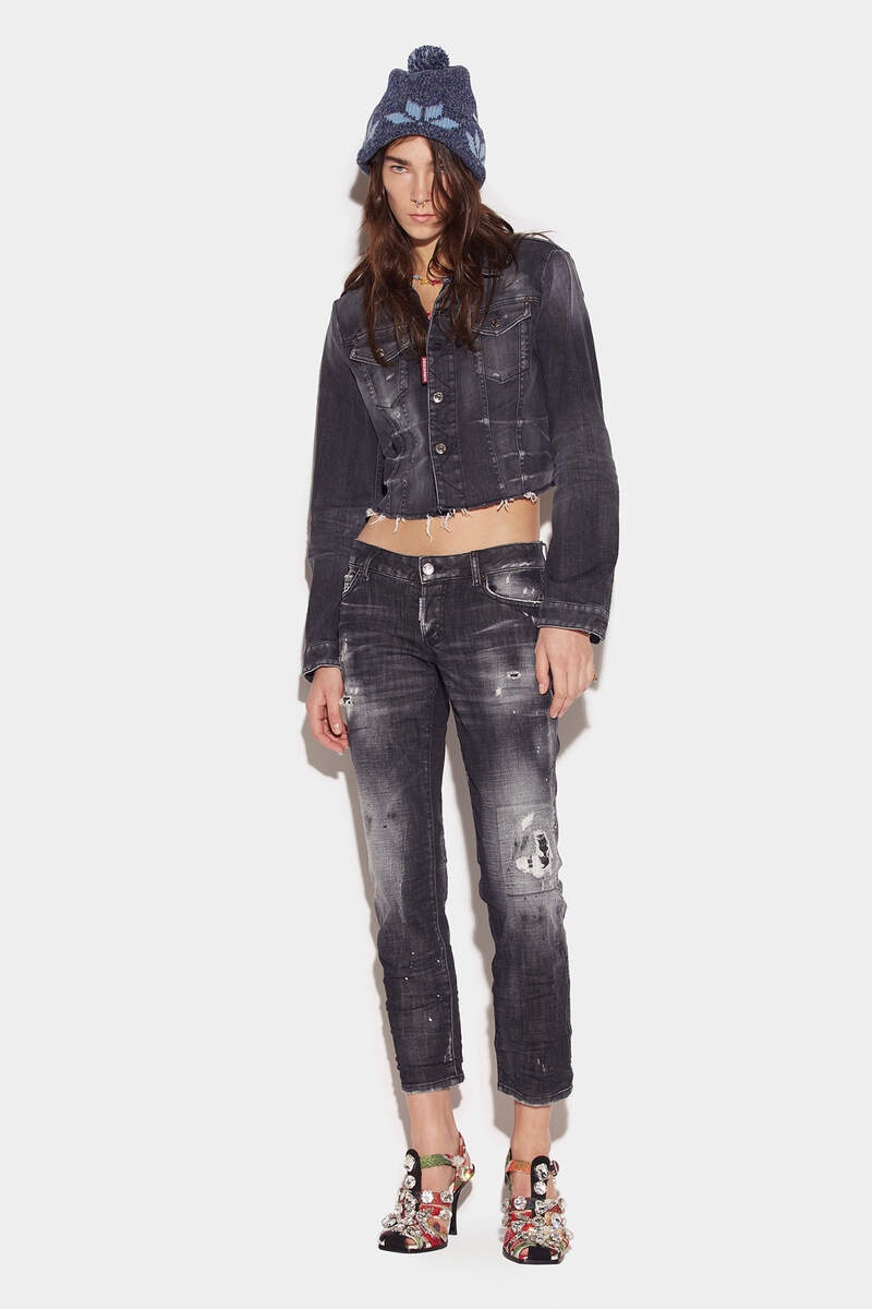 BLACK RIPPED KNEE WASH JENNIFER CROPPED JEANS - 4