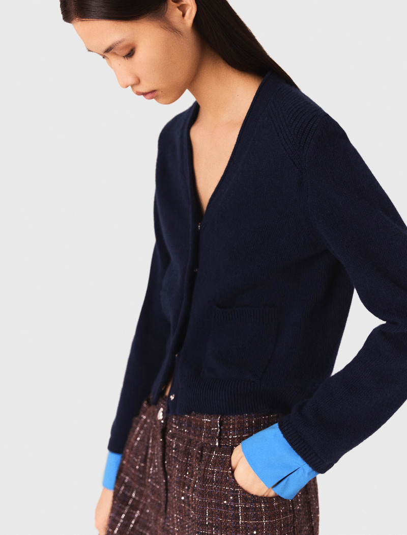 Cardigan with removable details 3