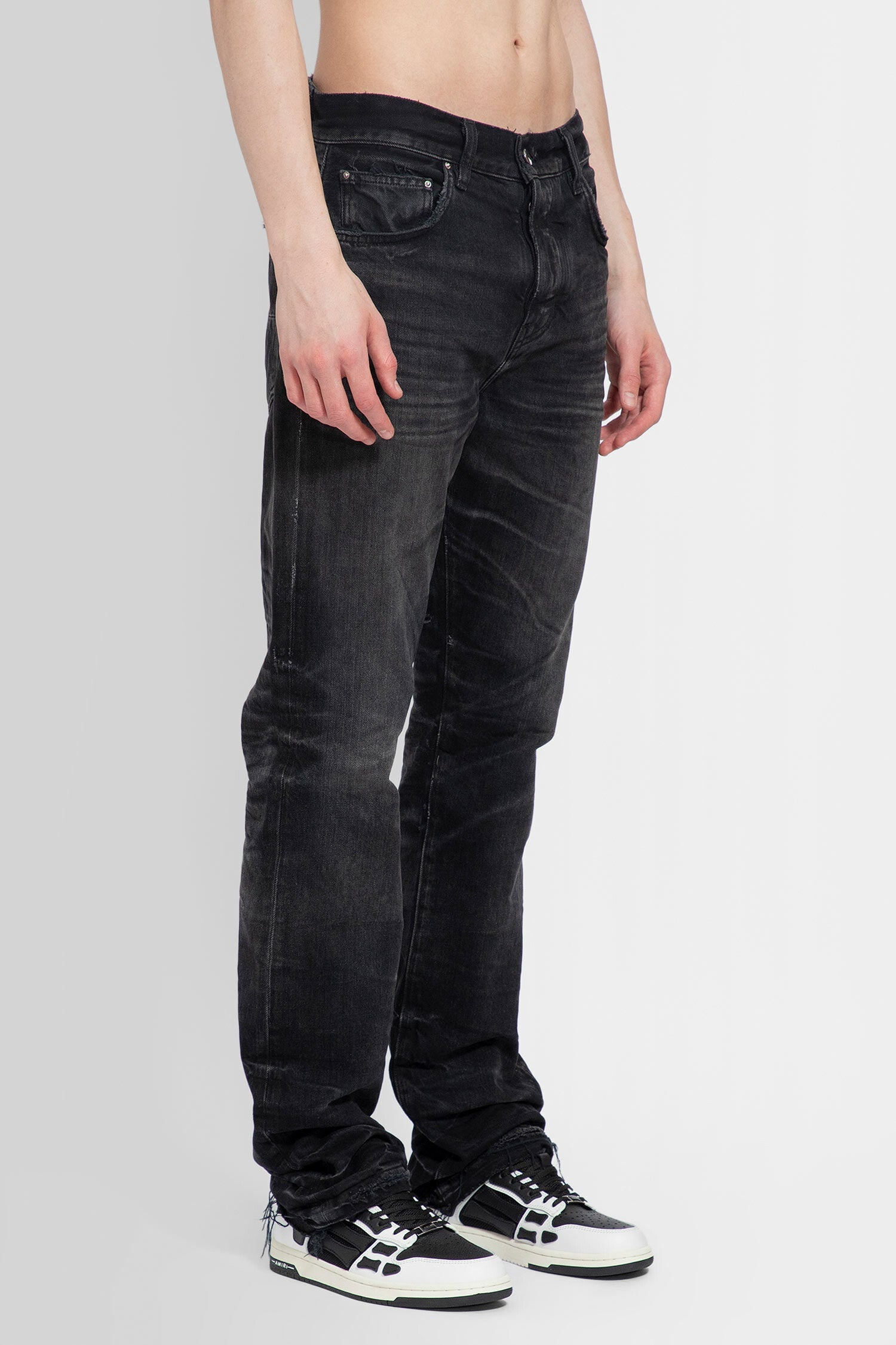 Release-Hem-Straight-Jeans - 2