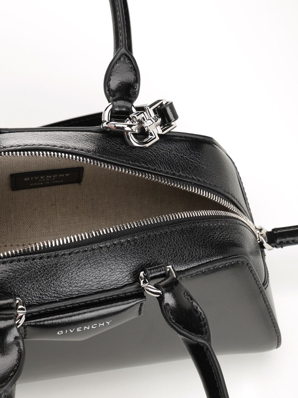 Antigona East West - Mini Bag Handbags Black - 4