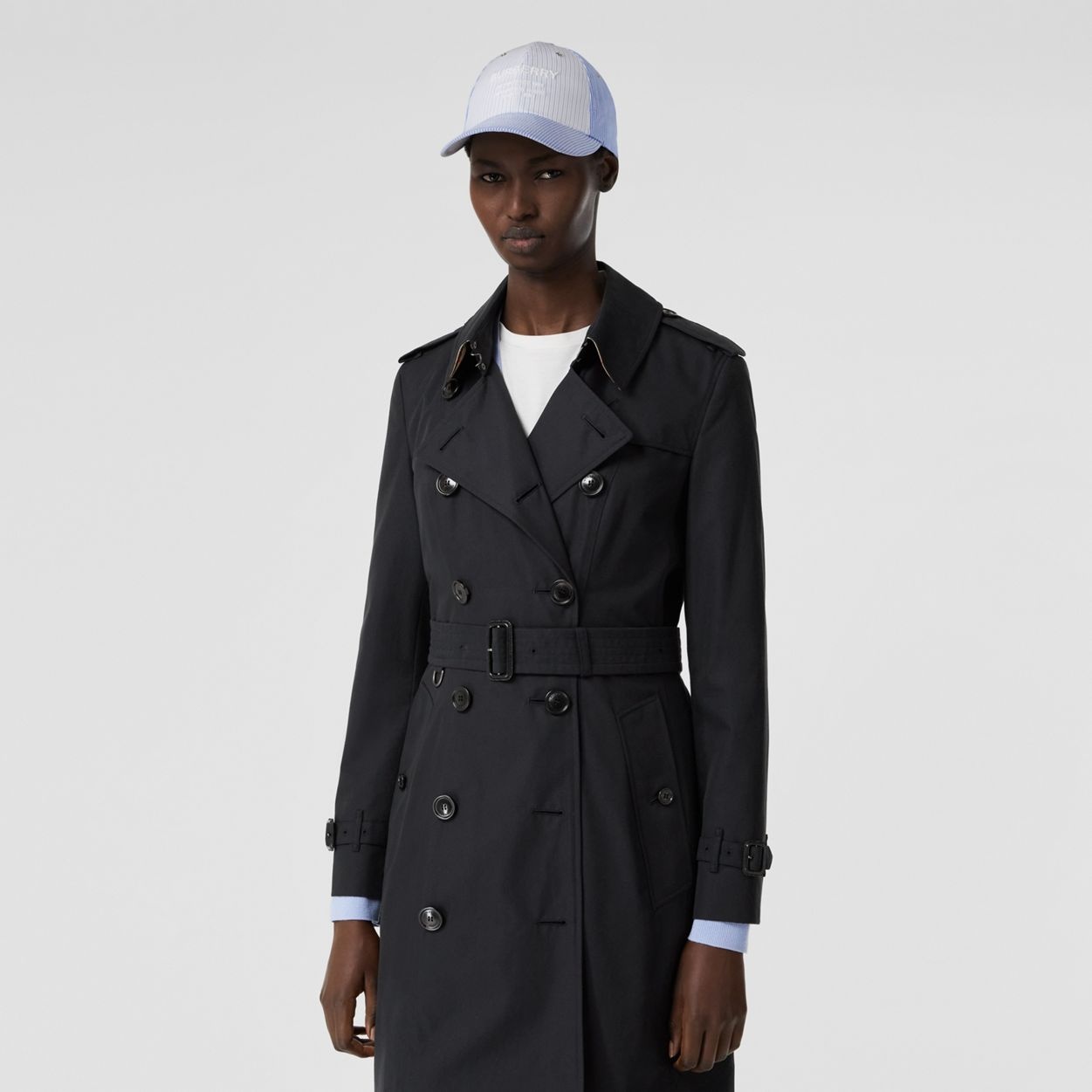 The Mid-length Chelsea Heritage Trench Coat - 2