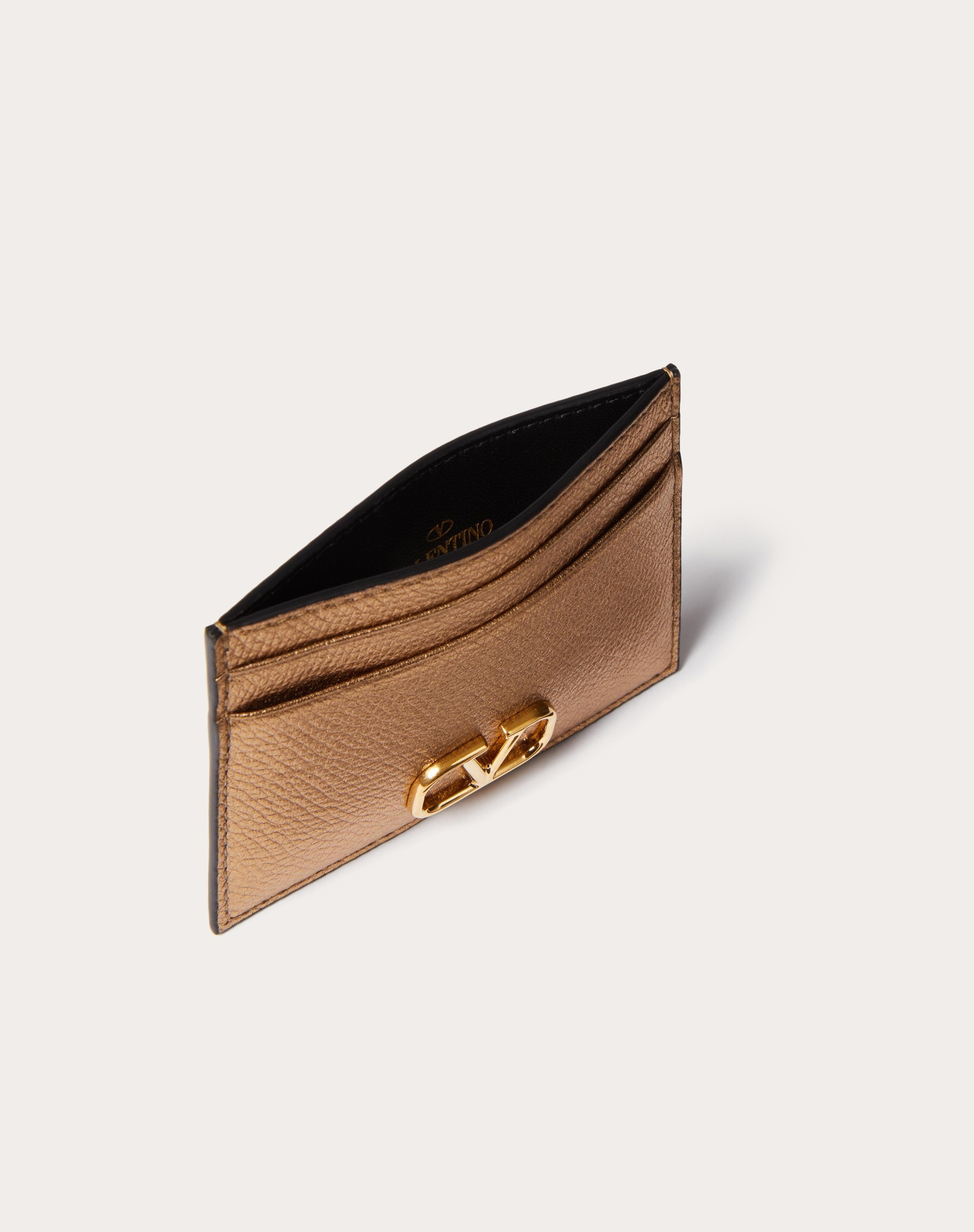 VLOGO SIGNATURE METALLIC GRAINY CALFSKIN CARDHOLDER - 5