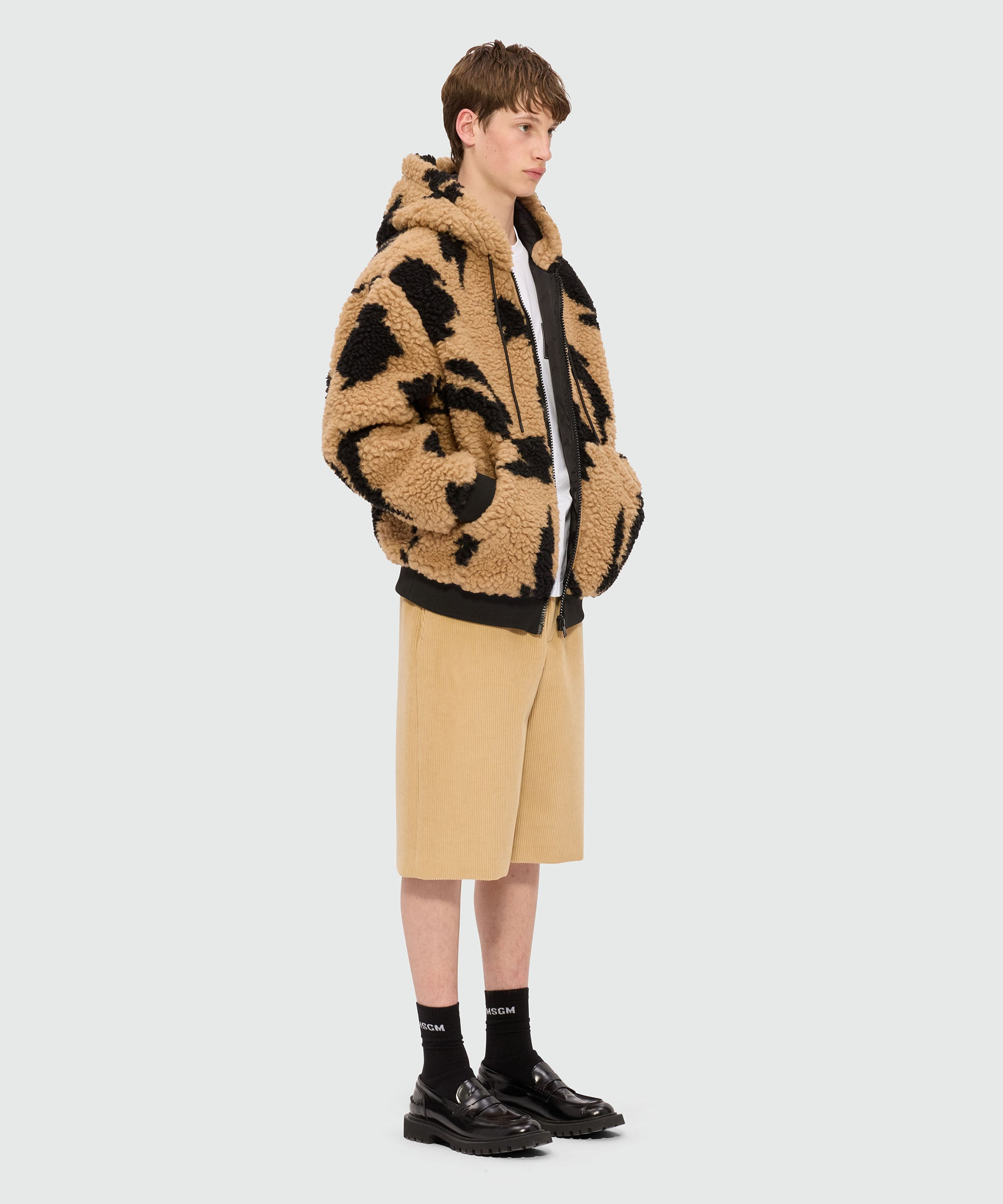 Beige teddy jacket with "Follow the Rabbit®" motif - 4