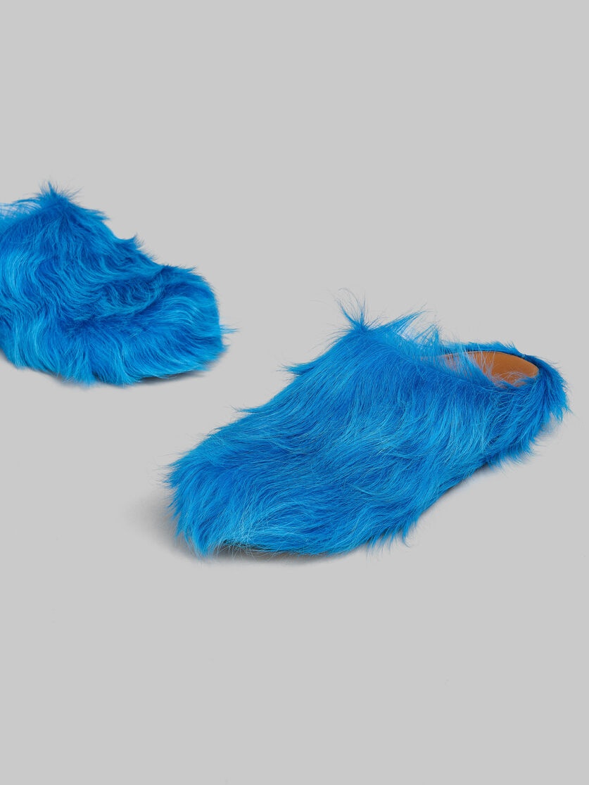 BLUE LONG-HAIR CALFSKIN FUSSBETT SABOT - 5