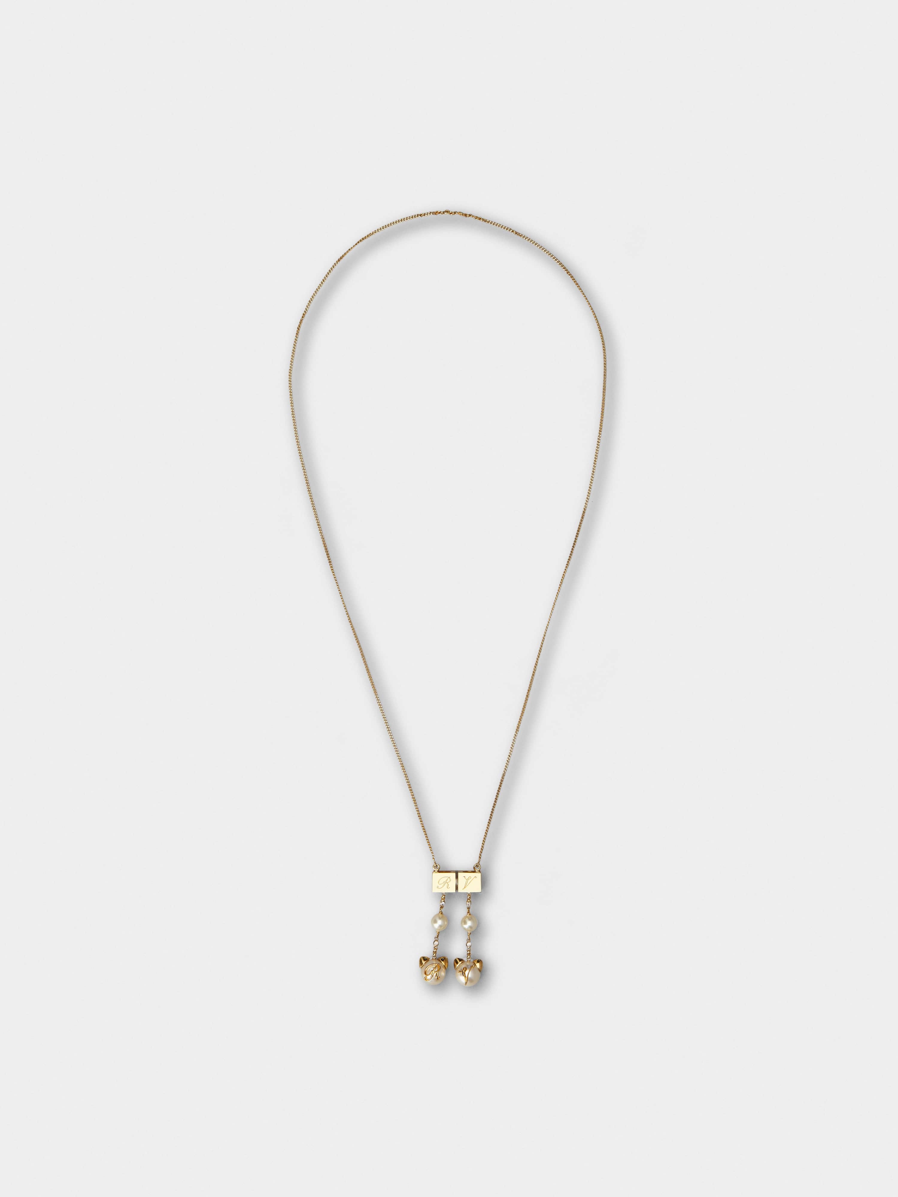 Pearl Cat Airpods Necklace in Metal - 1