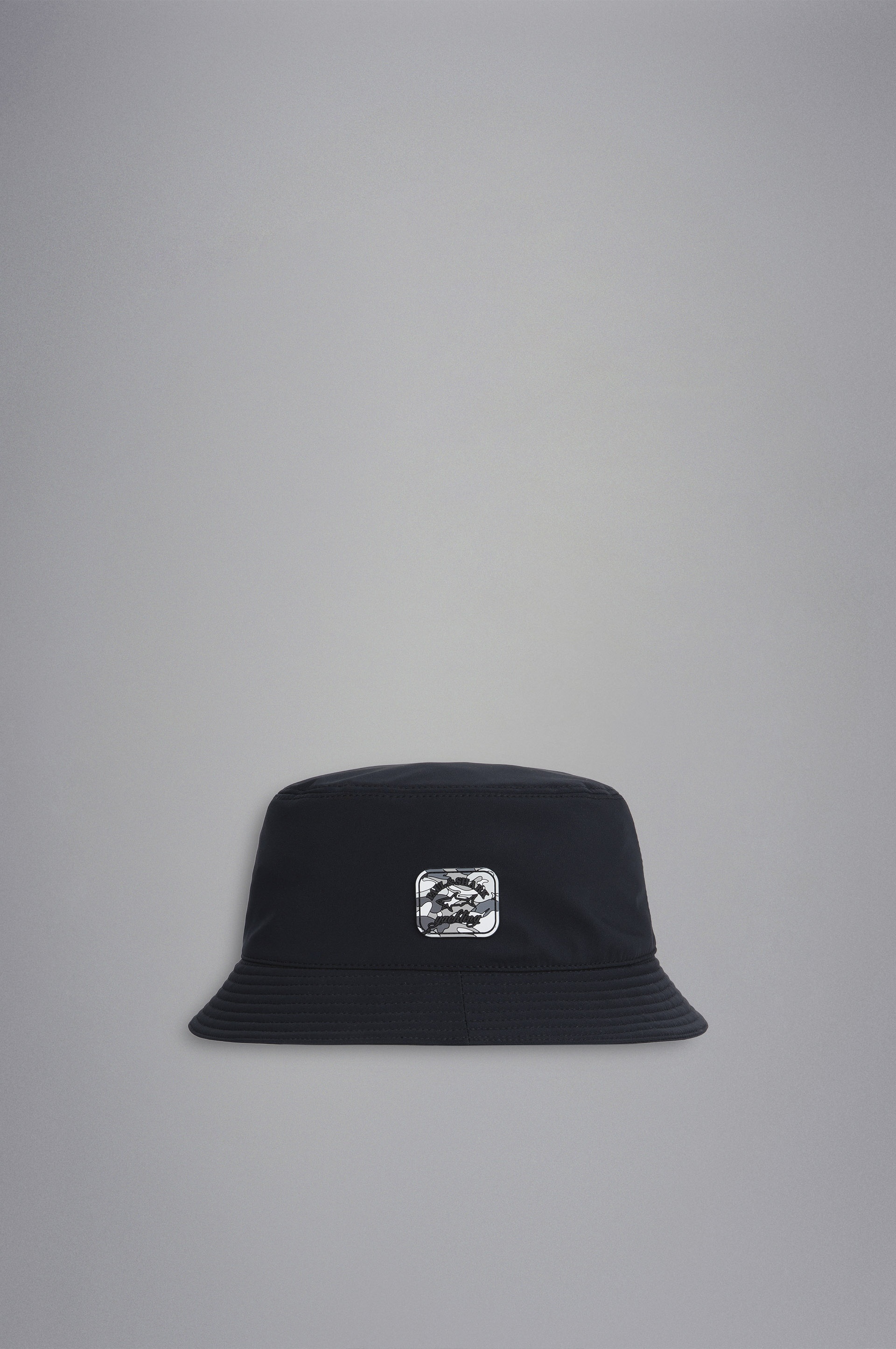 BUCKET HAT WITH CAMOUFLAGE BADGE - 1