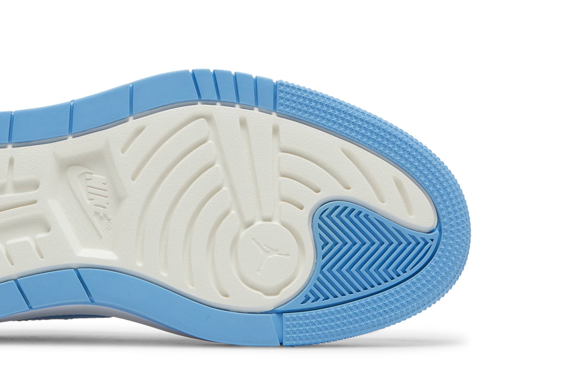 Wmns Air Jordan 1 Low Elevate 'University Blue' - 5
