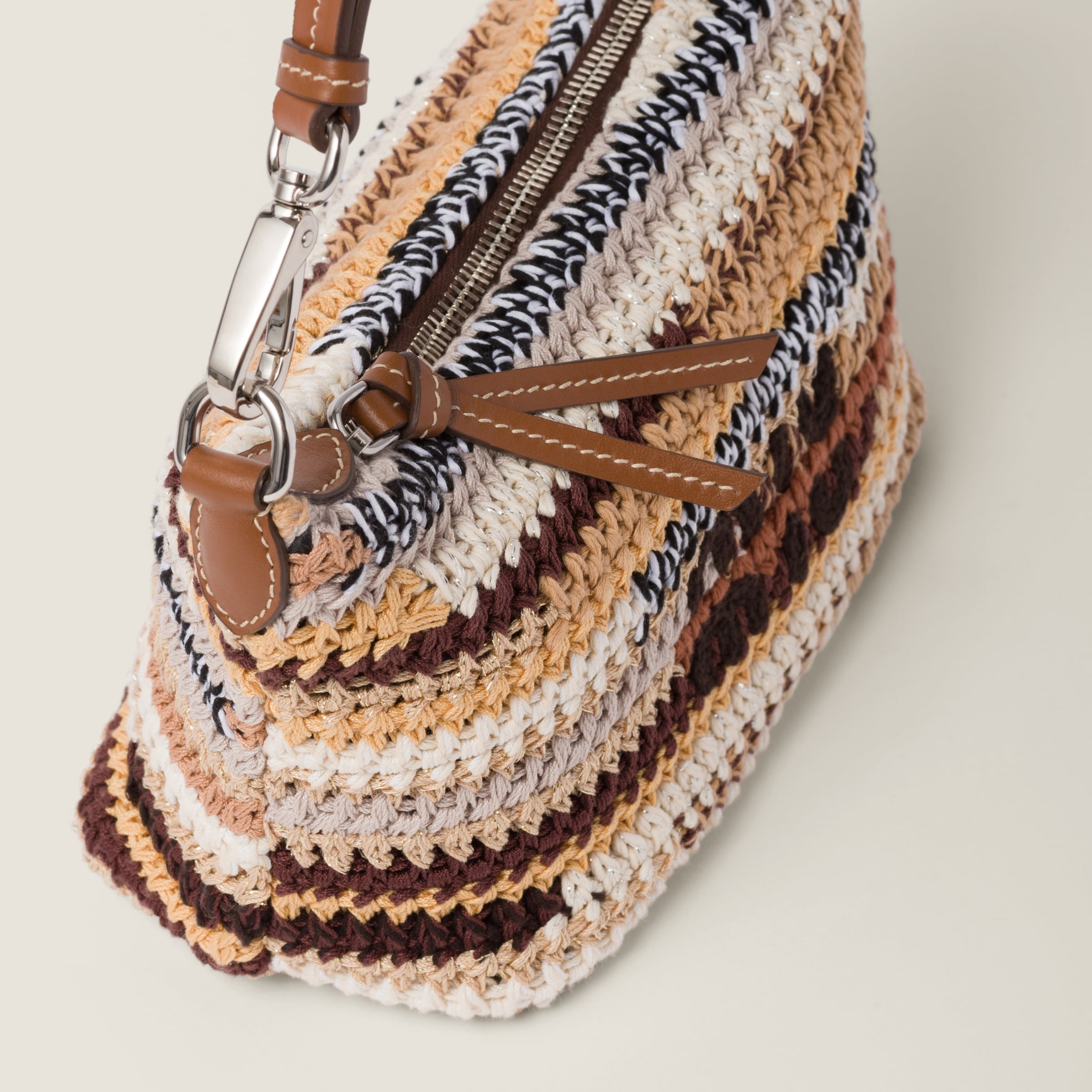 Crochet pouch 6