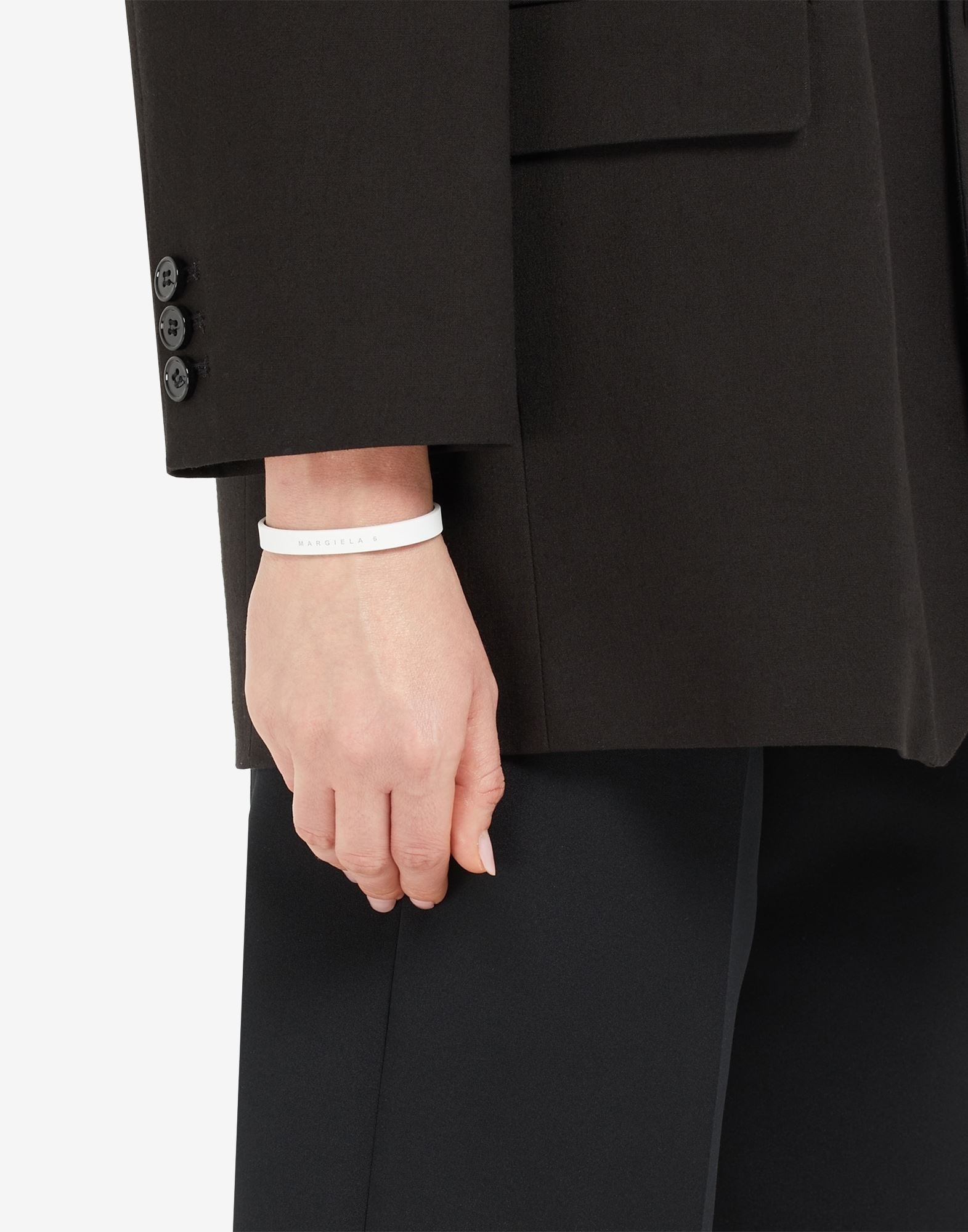 Minimal logo cuff - 4
