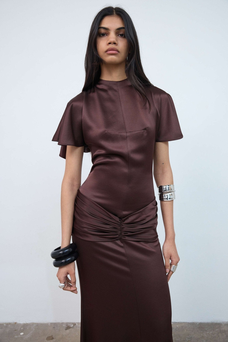 De La Vali MYRA MAXI DRESS IN BROWN DOUBLE SATIN outlook