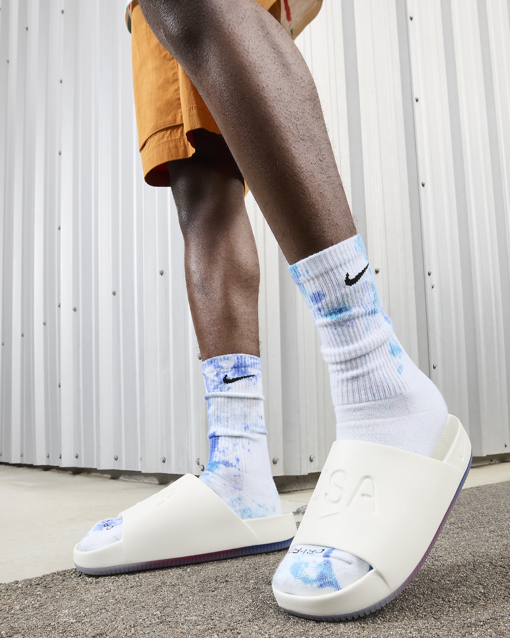 Nike Nike Men's Calm Slides | REVERSIBLE