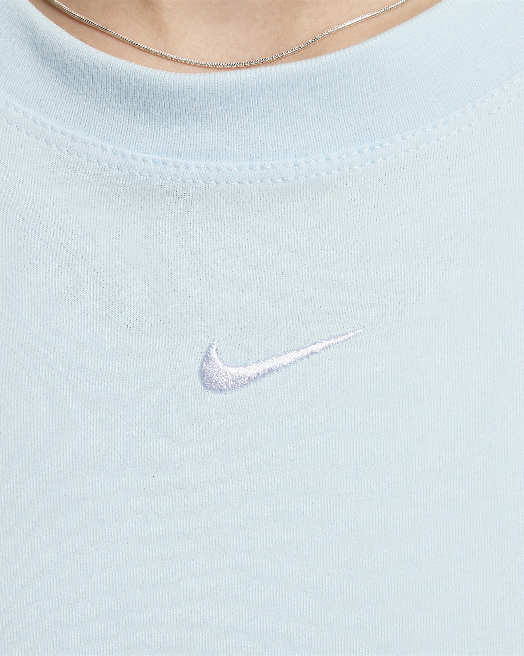 Nike Sportswear Essential Women's T-Shirt - 4