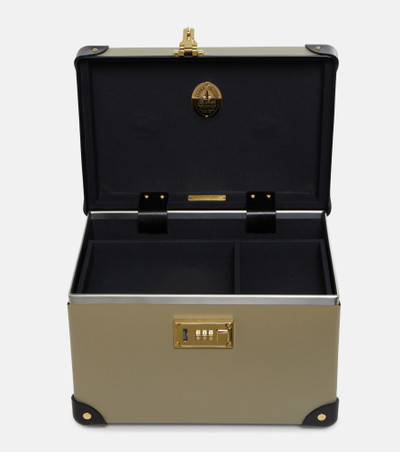 Globe-Trotter Centenary vanity case outlook