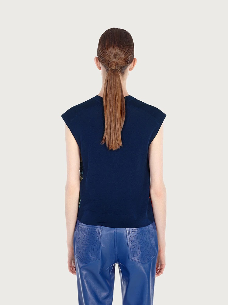 SHORT SLEEVED TOP WITH SILK INLAYS - 4