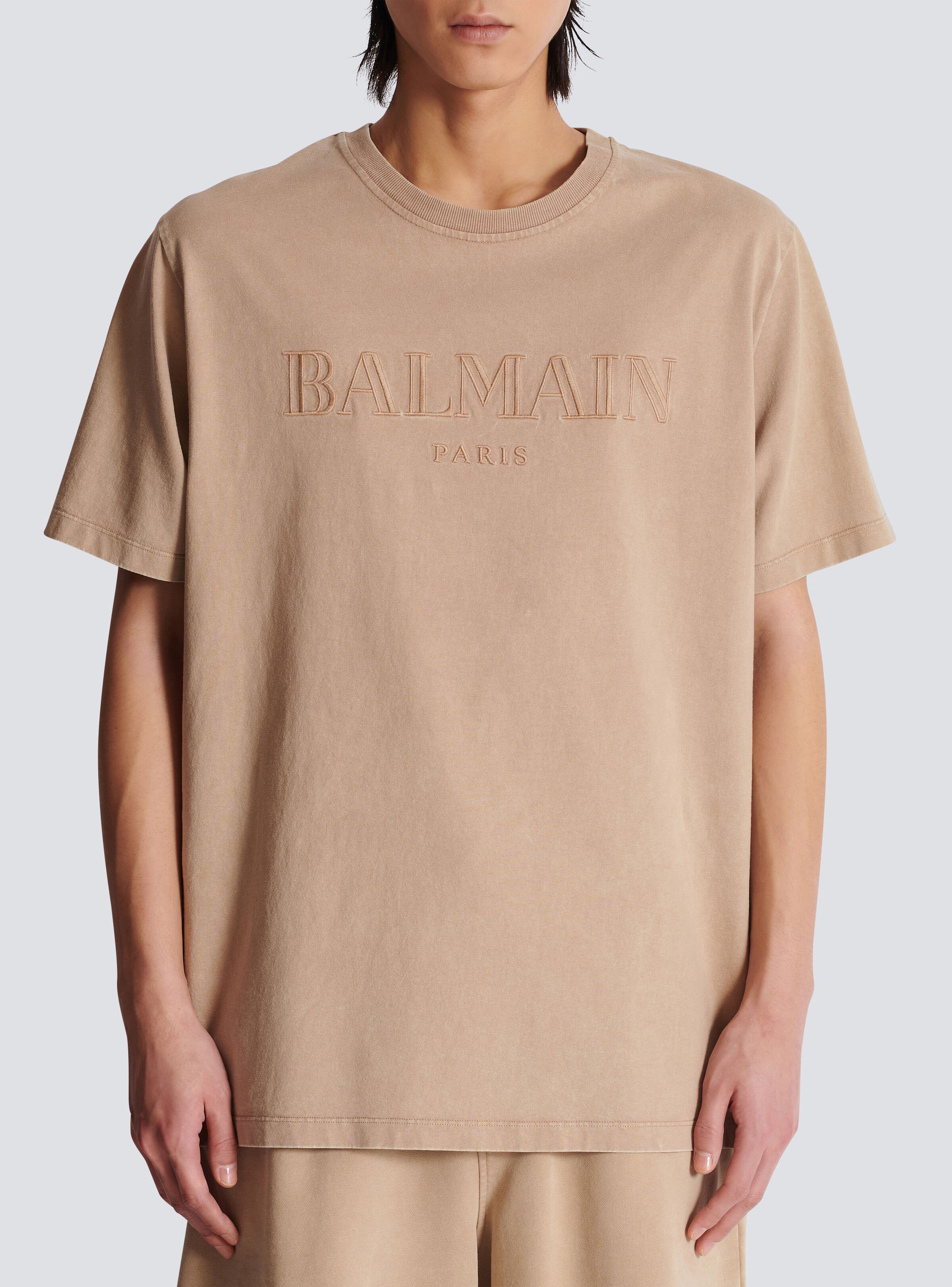 Loose T-shirt with vintage Balmain embroidery - 5