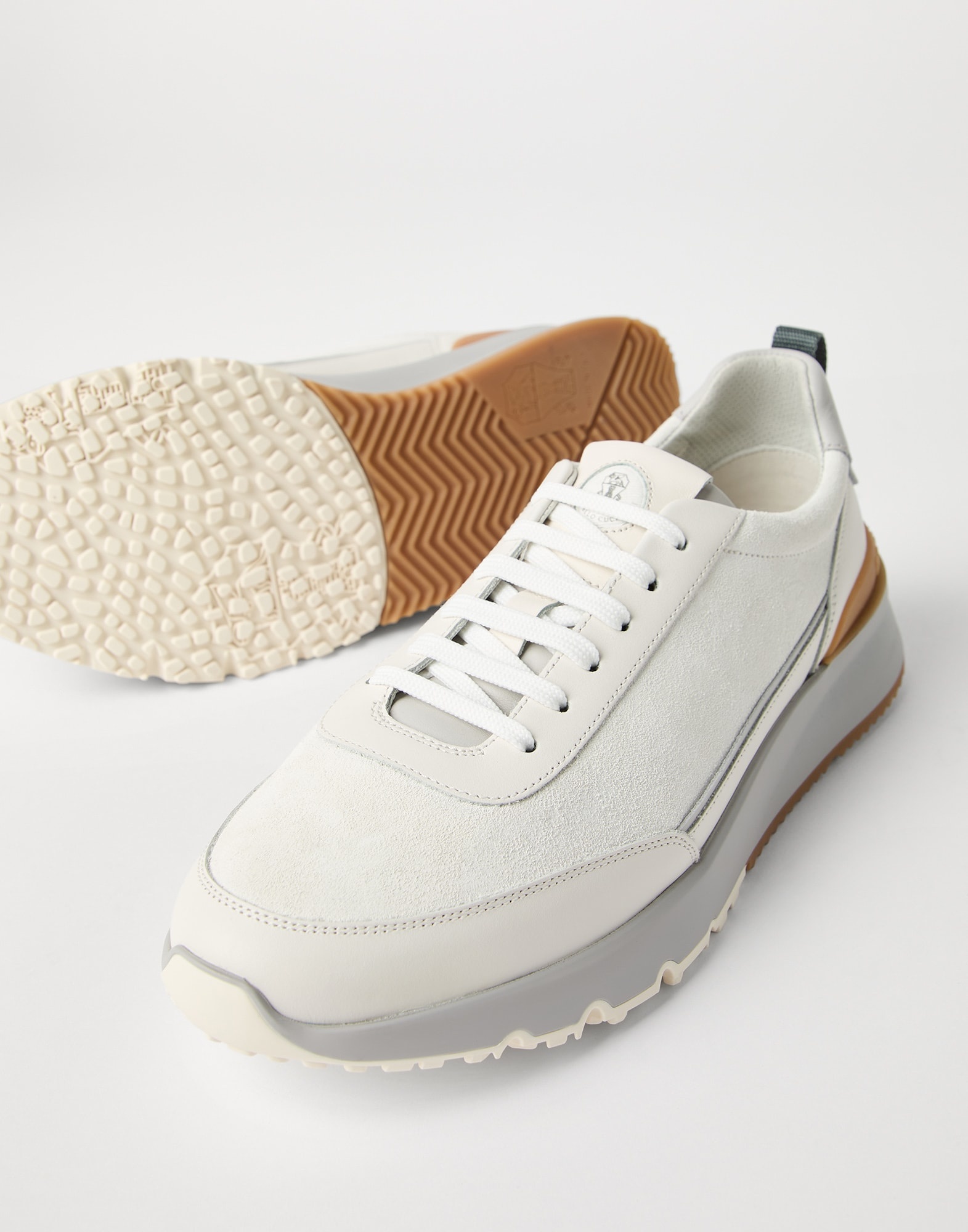 Washed suede and semi-polished calfskin runners - 3