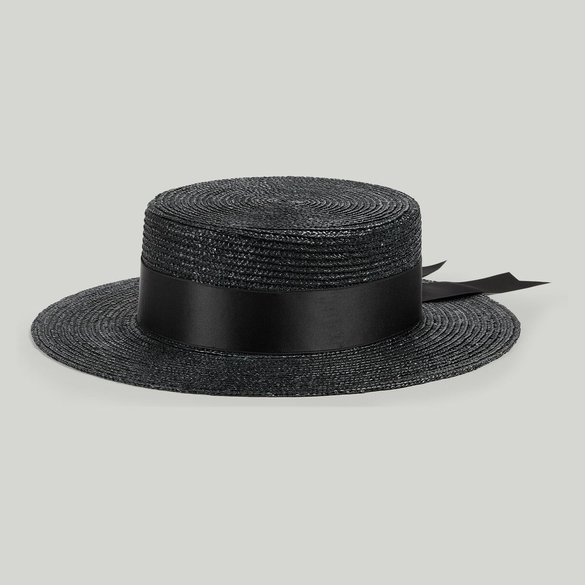 Straw hat with bow - 1