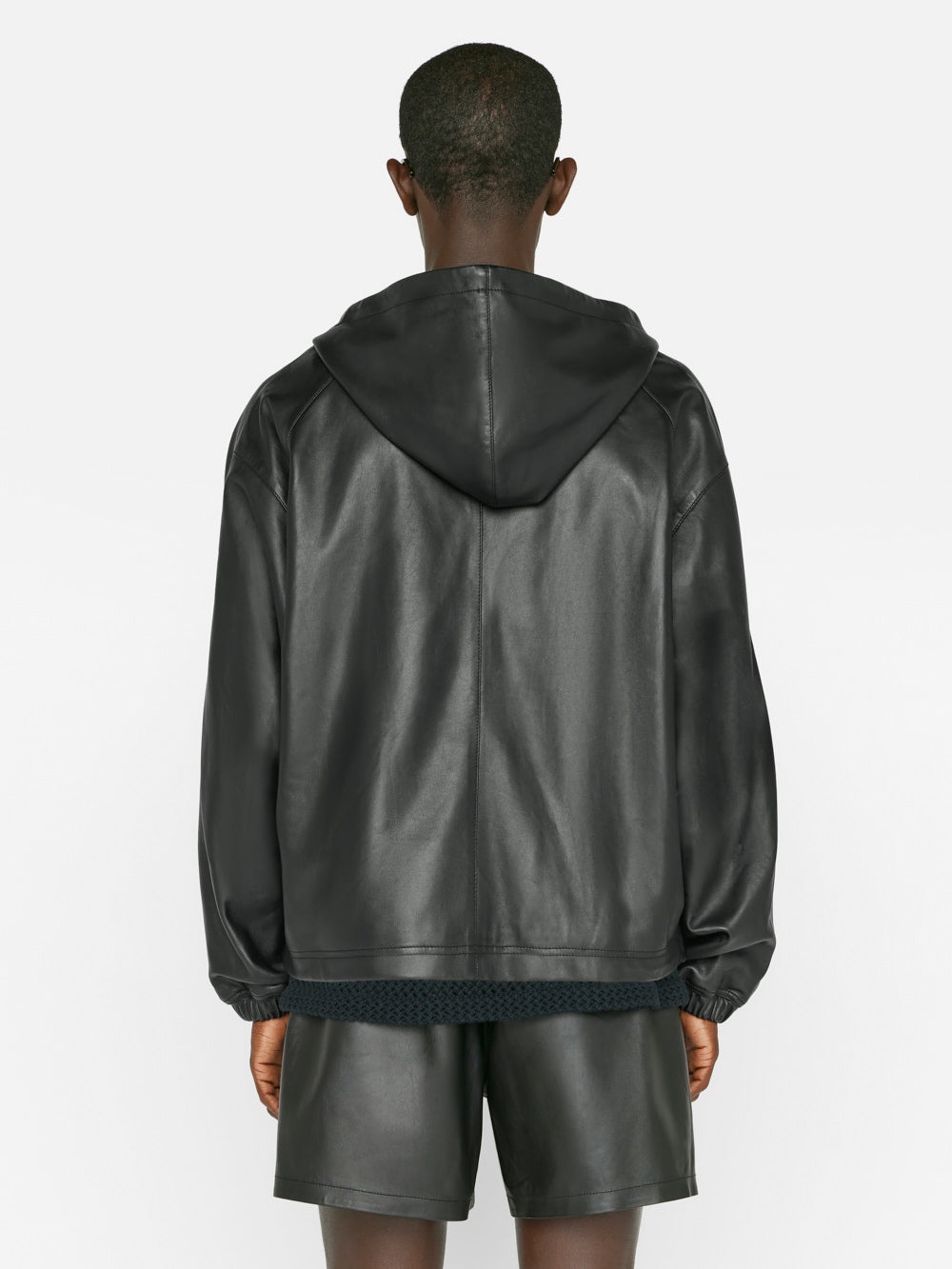 Clean Leather Hoodie in Noir - 8