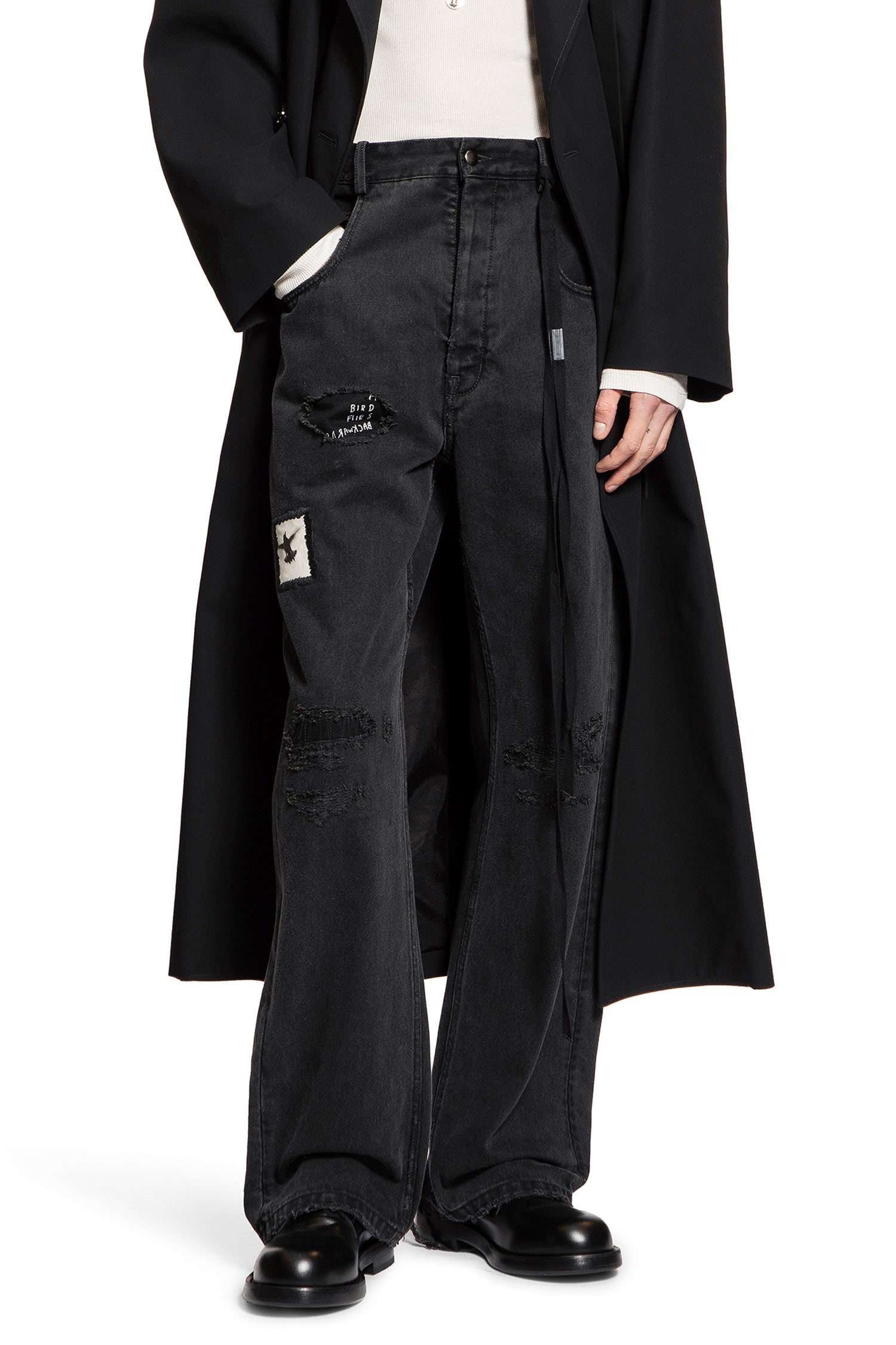 Ronald-5-Pocket-Jeans-With-Printed-Patches - 5