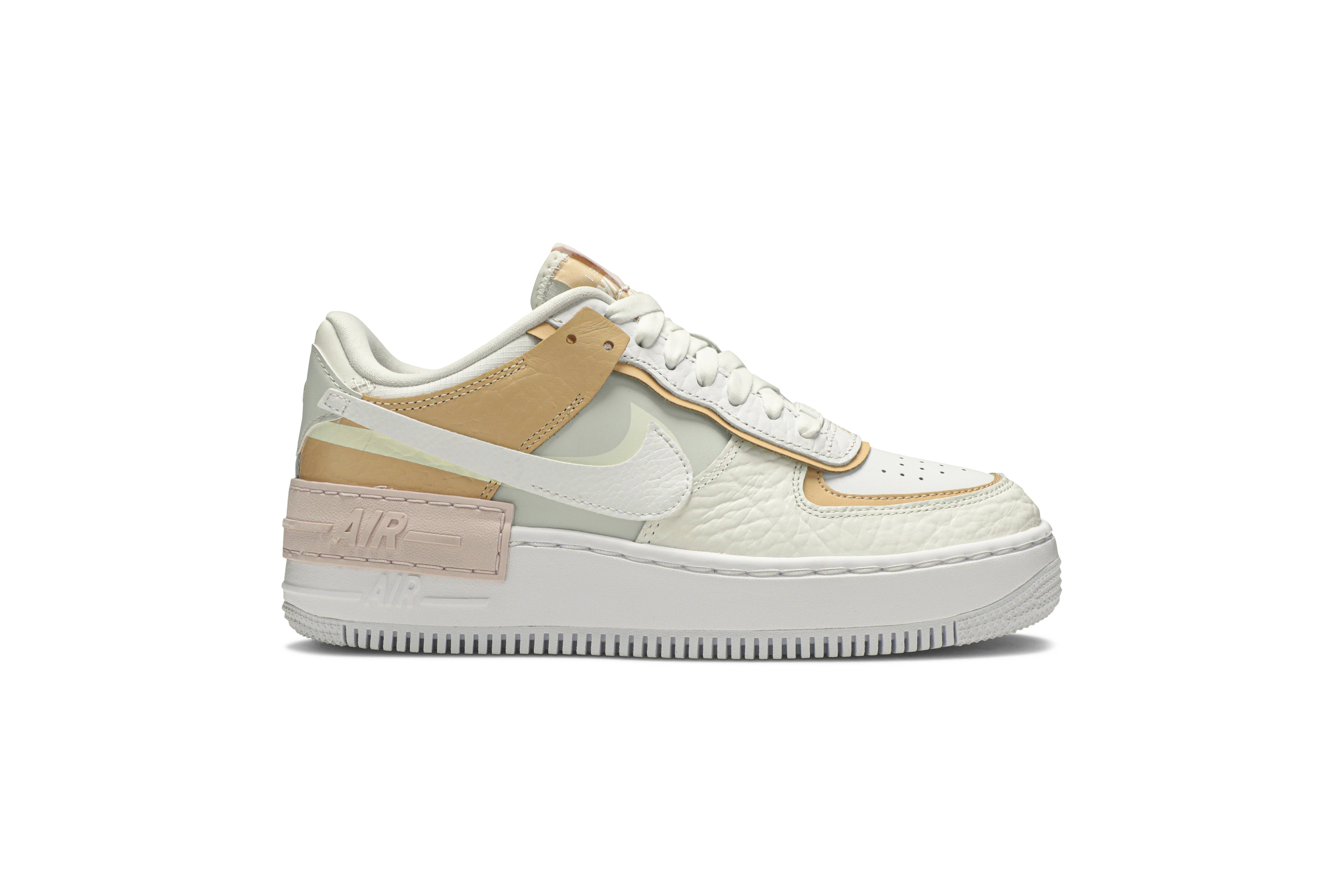 Wmns Air Force 1 Shadow SE 'Spruce Aura' - 1