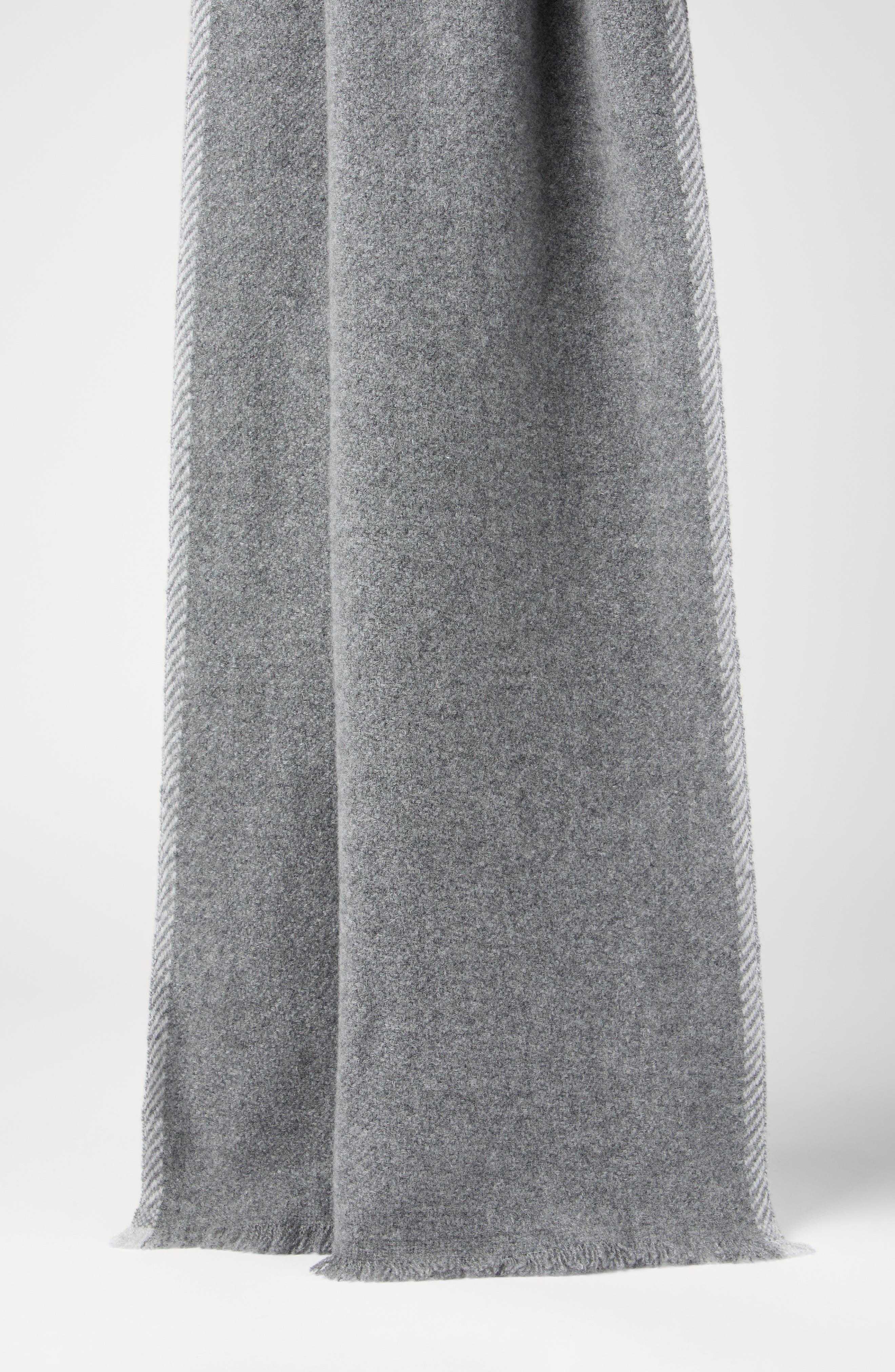 Brunello Cucinelli Cashmere scarf in Medium Grey at Nordstrom - 2