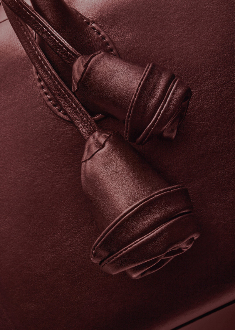 Brigitte in burgundy leather with flower charm 3