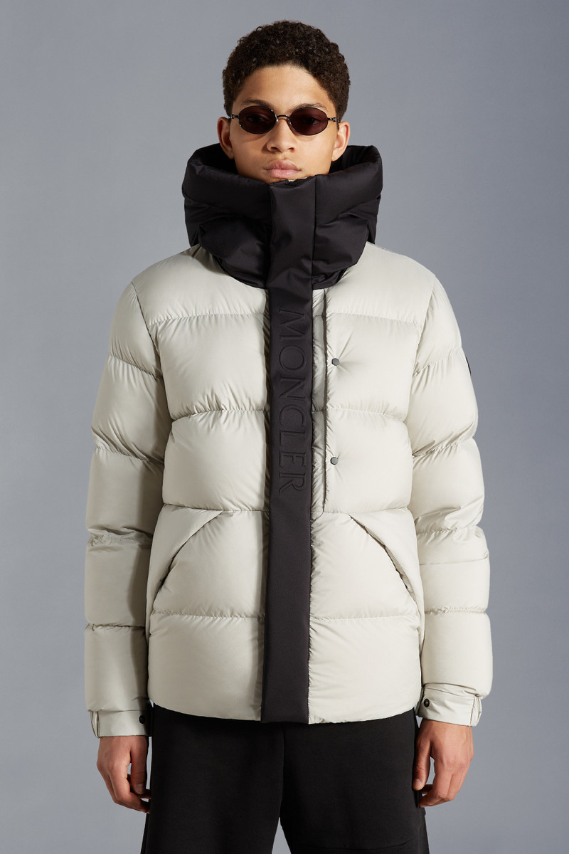 Moncler Madeira Short Down Jacket - H20911A0010953333901 | REVERSIBLE