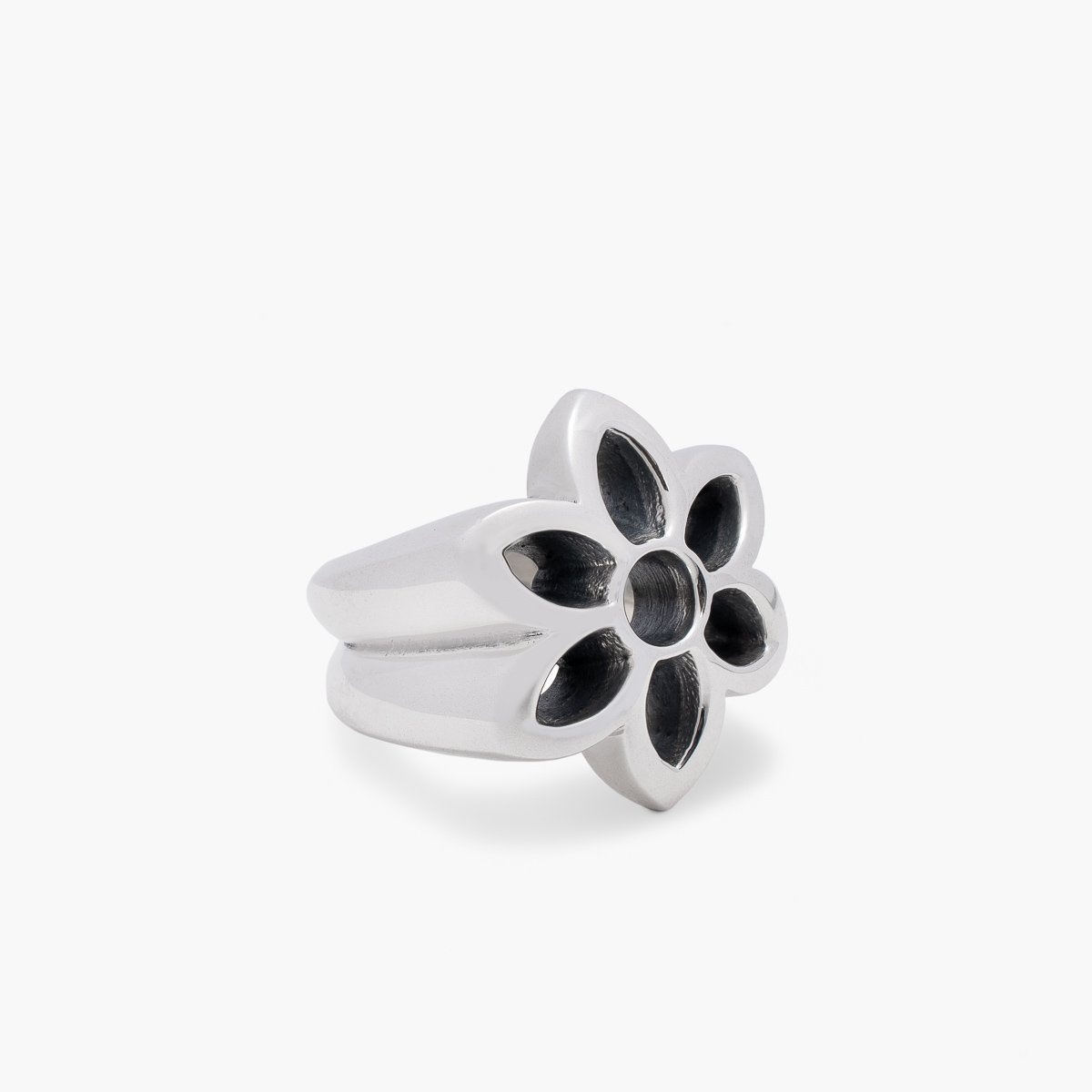 RS-28L GOOD ART HLYWD Model 28 Ring Large  - Sterling Silver - 5